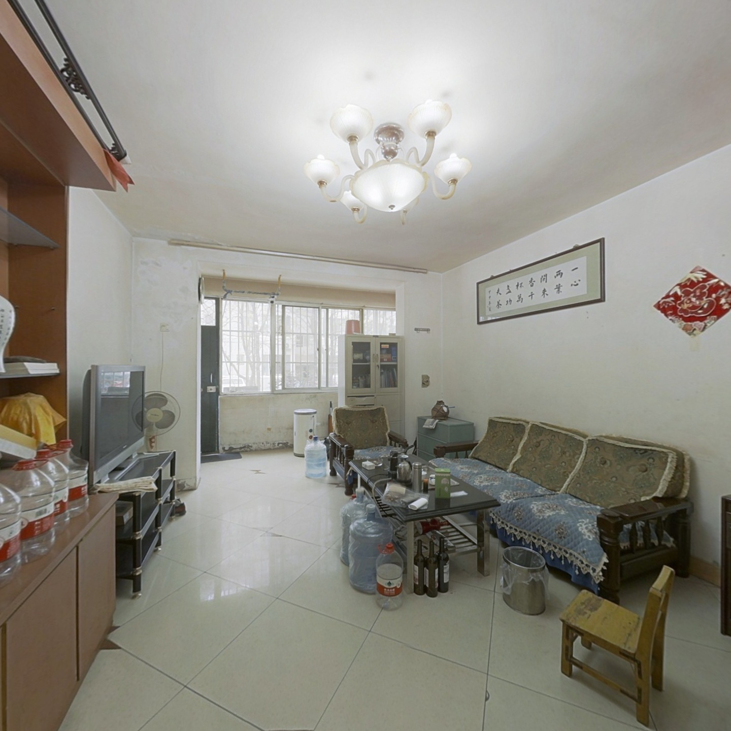 田字结构,南北通透,交通便利,设施齐全