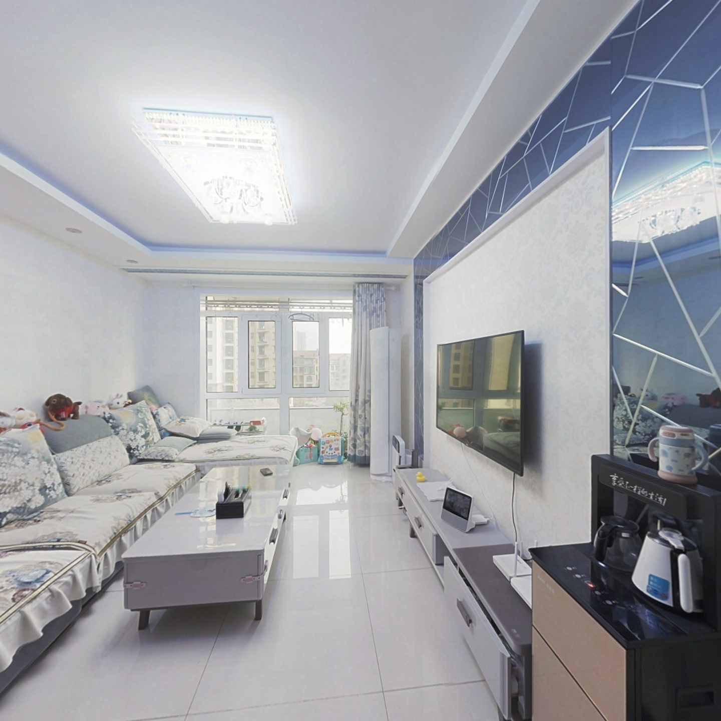 香邑溪谷 南向朝阳两居 大社区 采光充足