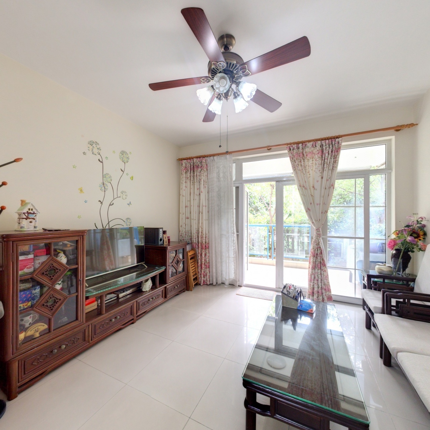 南国奥园一楼有院子安静私密性好 广州番禺汉溪长隆南国奥林匹克花园二手房 广州链家