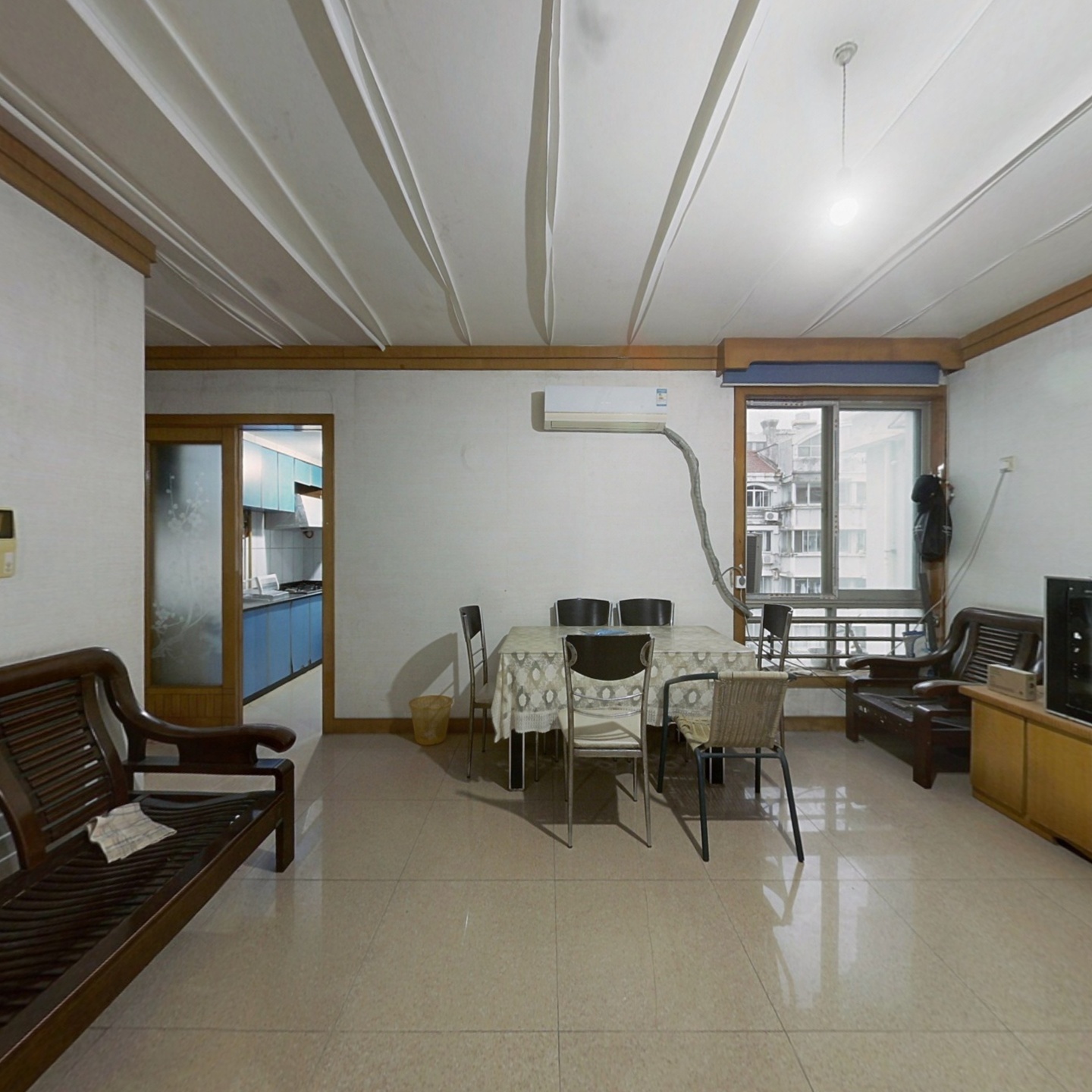 南屏小区二期 中层 轻轨房 业主诚售_台州温岭市温岭市南屏苑二手房