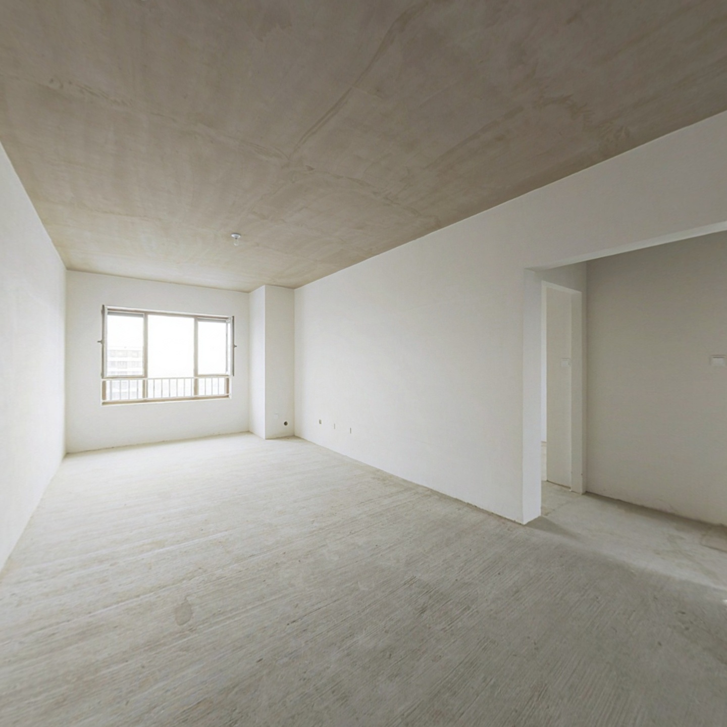 【鸿坤新维】 南北通透大三居全天采光不遮挡 赔钱出售