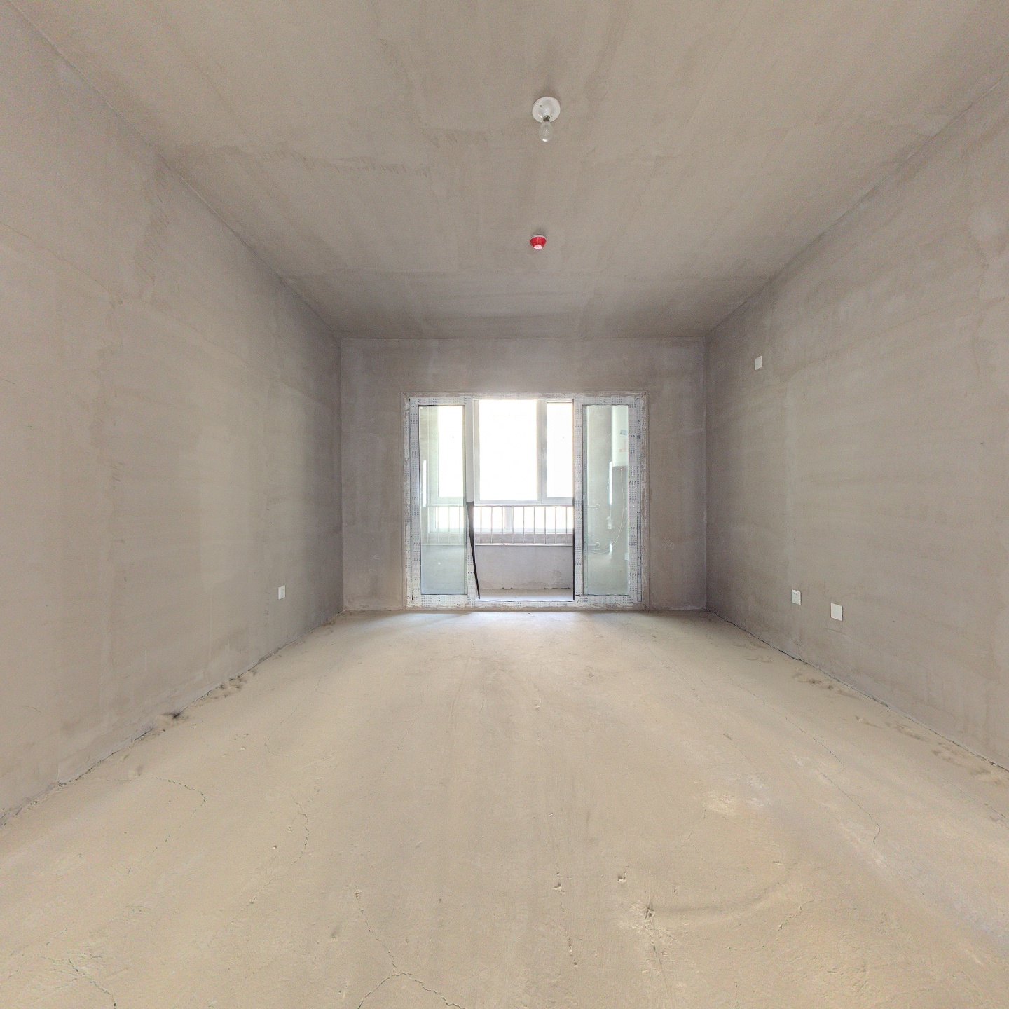 新小区，德信公园旁，南北通透大三居，人车分流。。