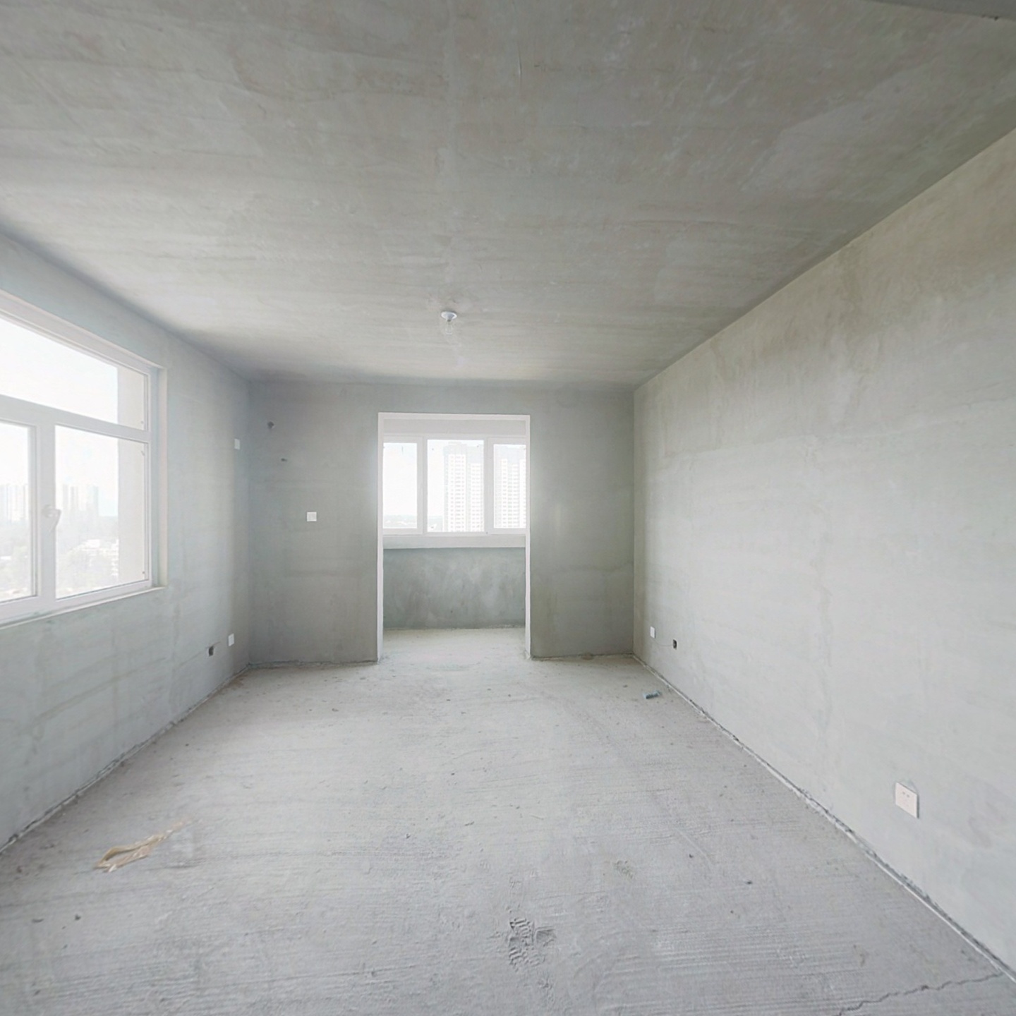 70年大产权房本满二西北朝向，格局好视野开阔户型好