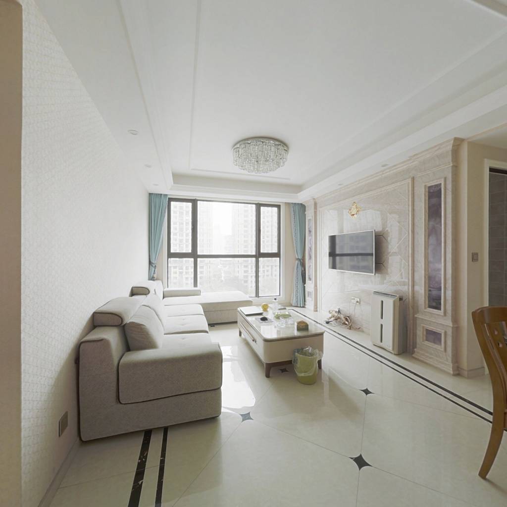 品质楼盘 环境优美小面积 三房两厅 适合一家人居住