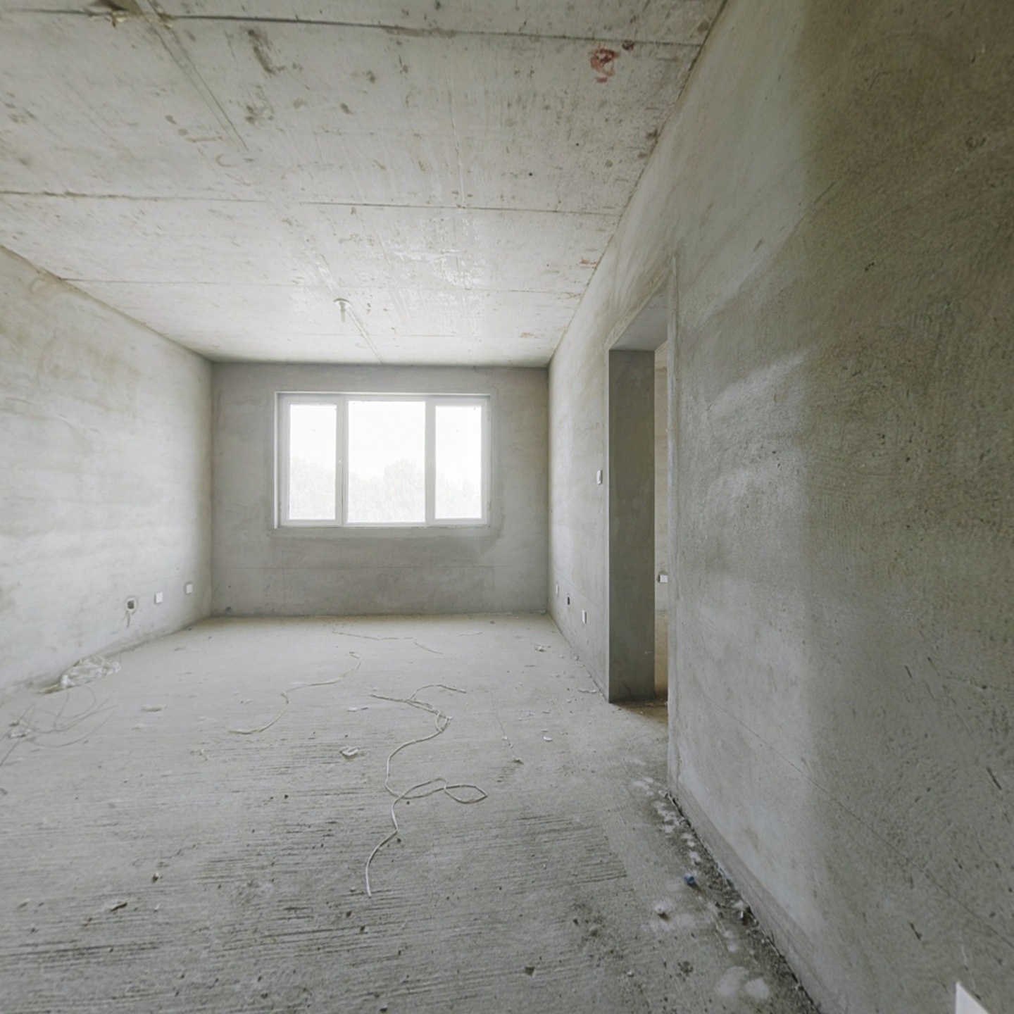 南北三居   采光和视野都没有问题  业主诚意出售