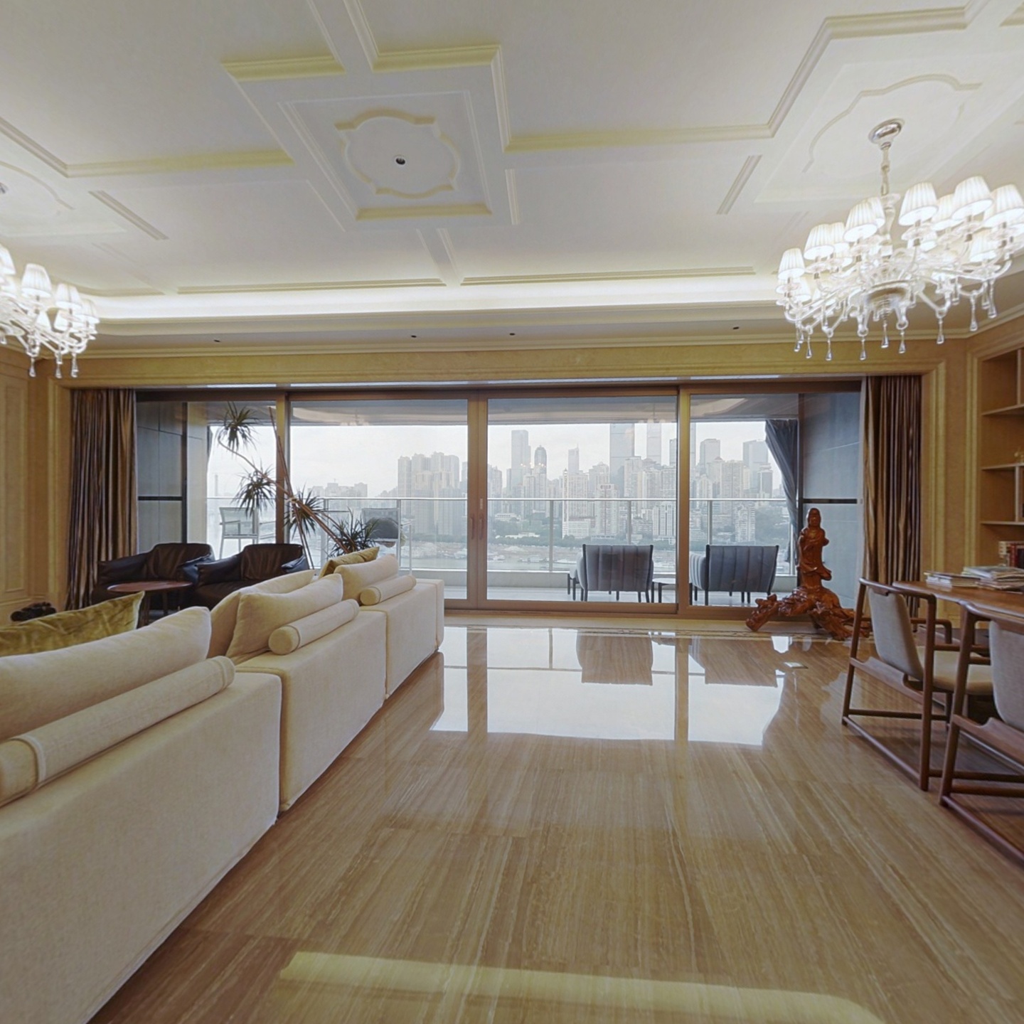 重庆十大住宅之一，意大利品牌家具，带子母车位