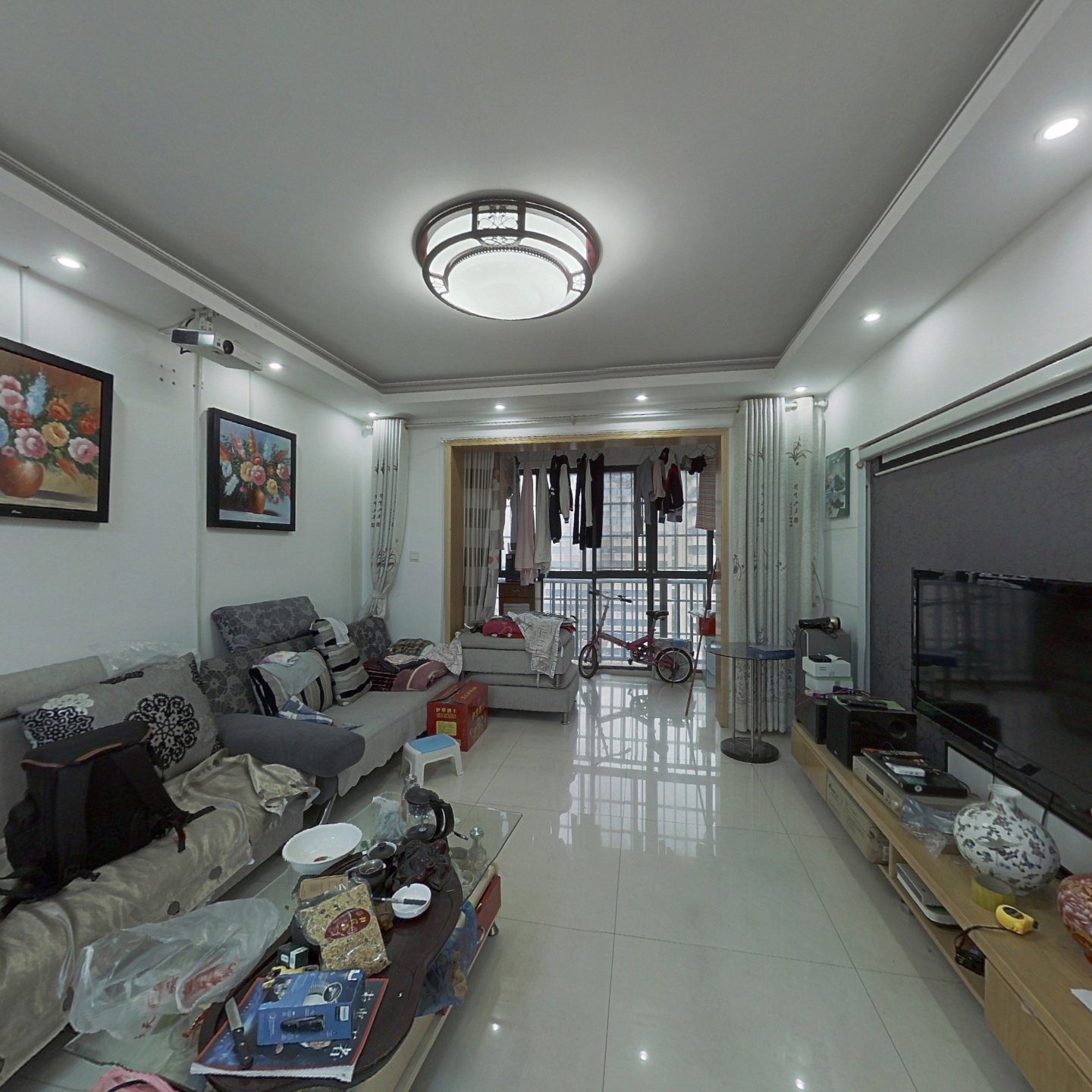 湘水湾四居室，装修保养九成新，免个税，随时看房