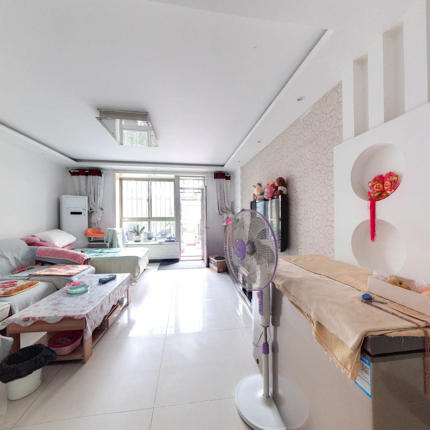 范阳路旁电梯洋房一梯两户南北通透三居室一层带院