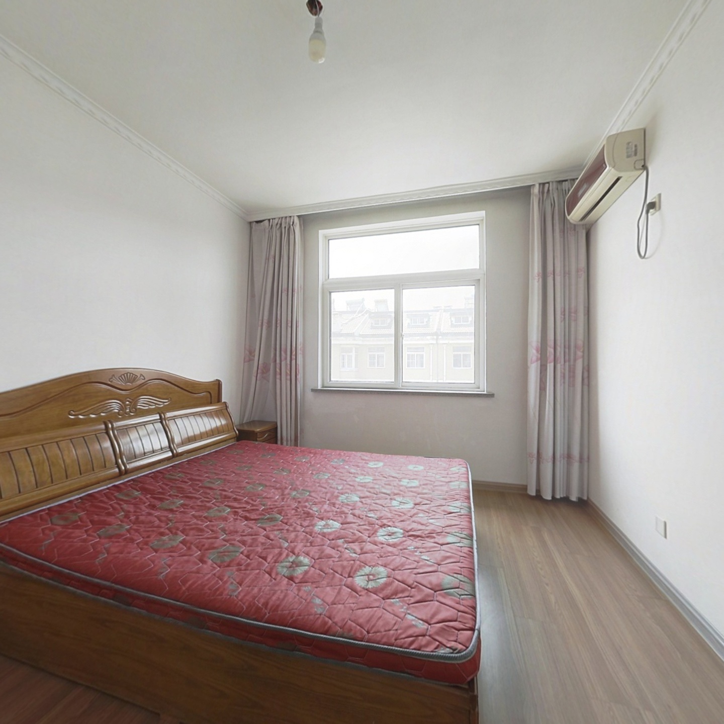 泰祥花苑 带阁楼 3室127平 简装,还可自由装饰房子-潍坊泰祥花苑二手