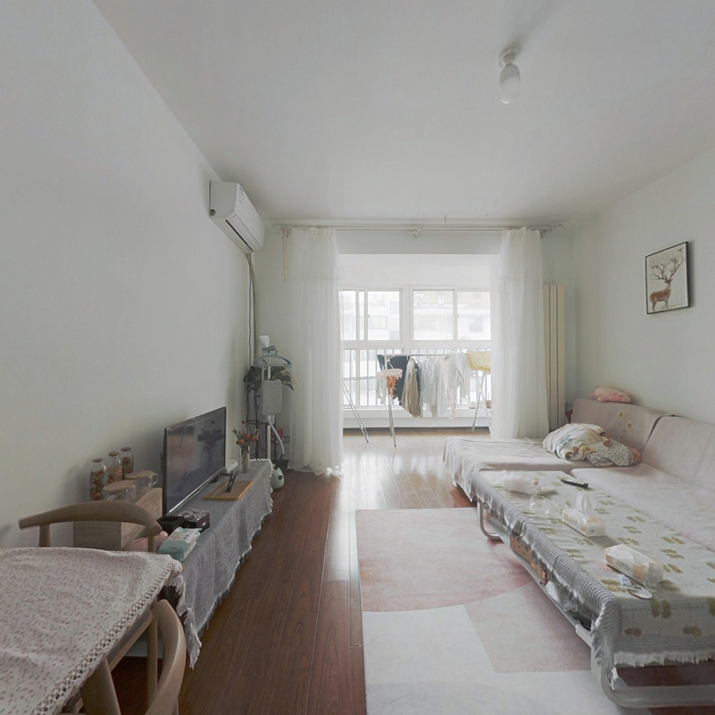 此房满五税费低，视野宽阔，全天采光