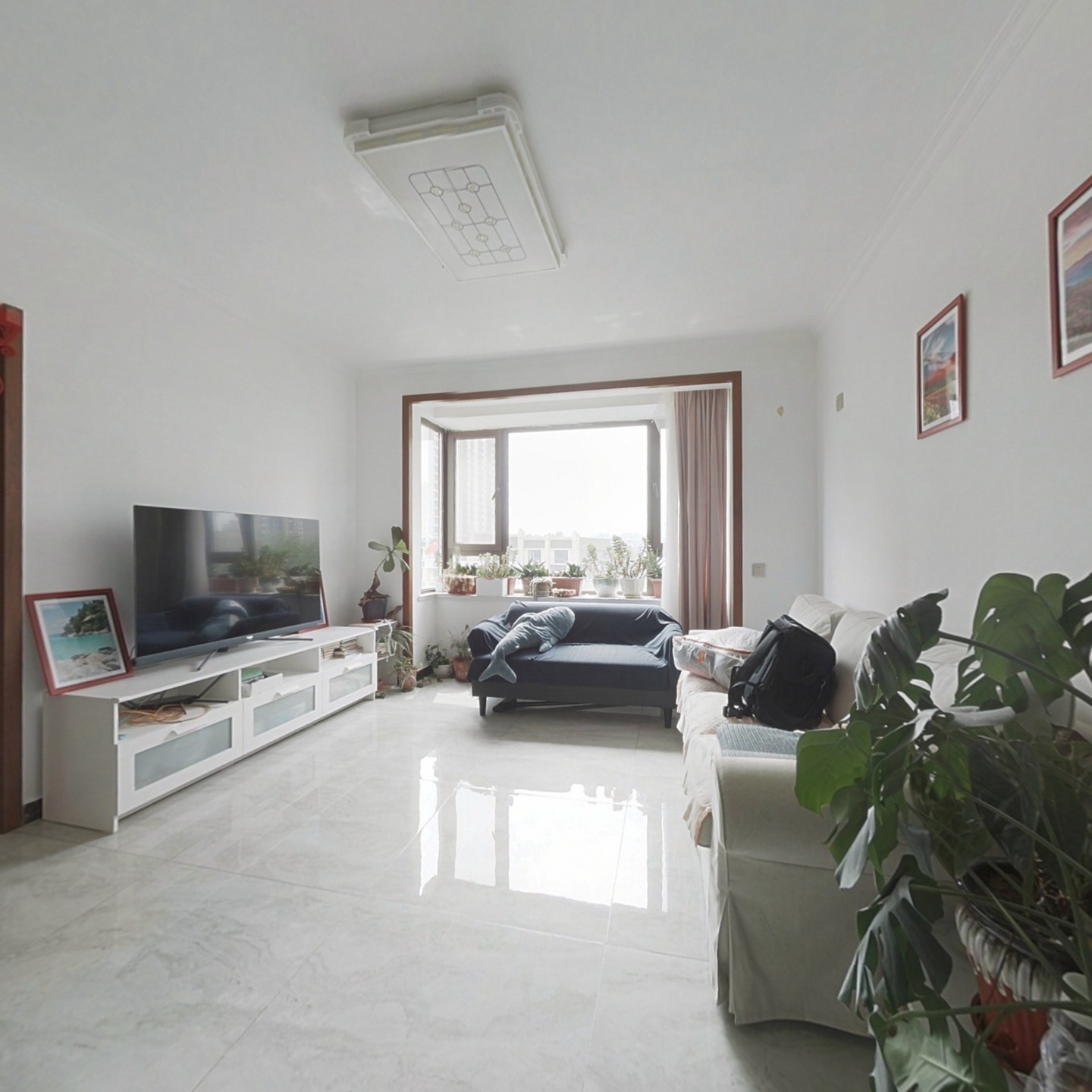 省园林社区 人车分流 刷卡进入 精装修