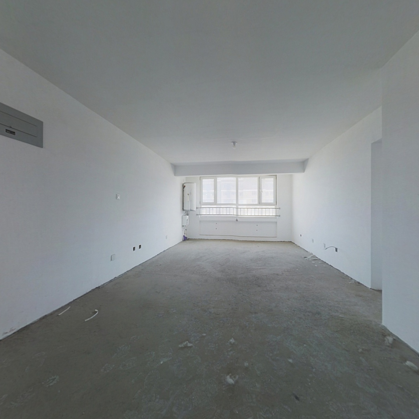 户型方正采光充足     环境好