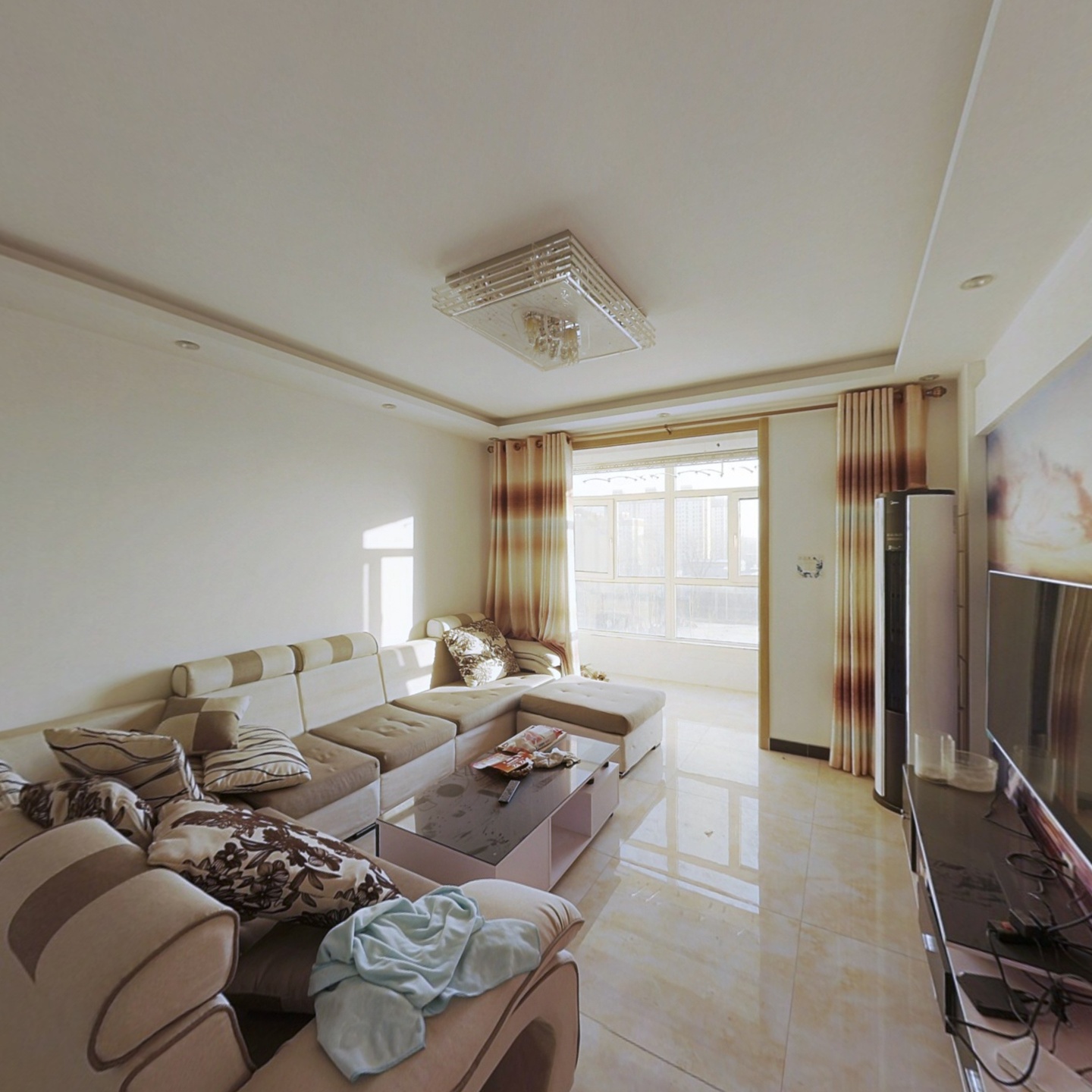 联合七号院 精装两居室 业主诚心出售 看房随时