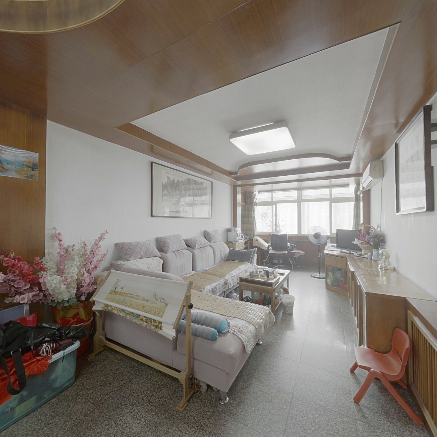 桃花街使用面积大,生活方便,交通方便-烟台桃花街二手房