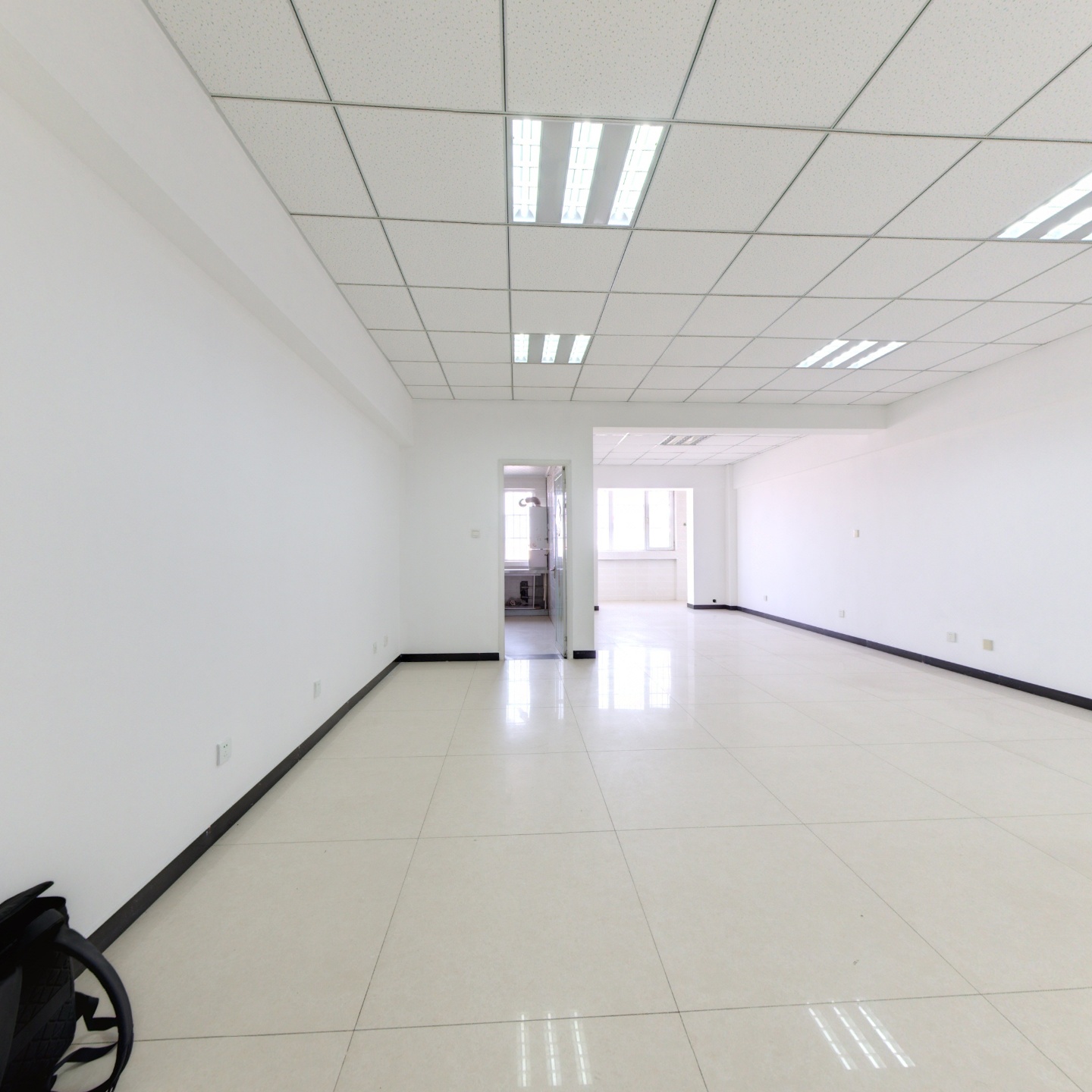 满五唯一 税费低 交通便利 配套齐全