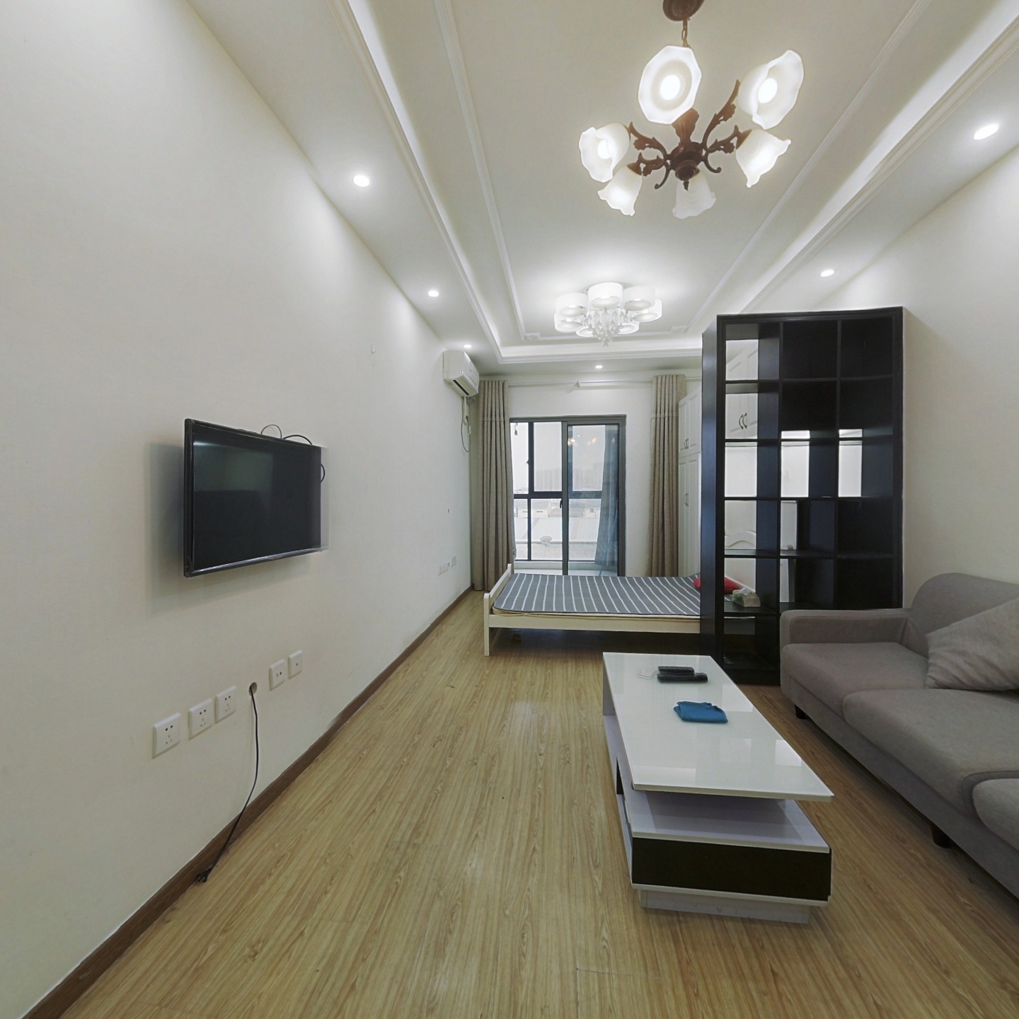 精装修小户型 朝南户家电齐全楼层好地段佳拎包入住-苏州富利广场二手