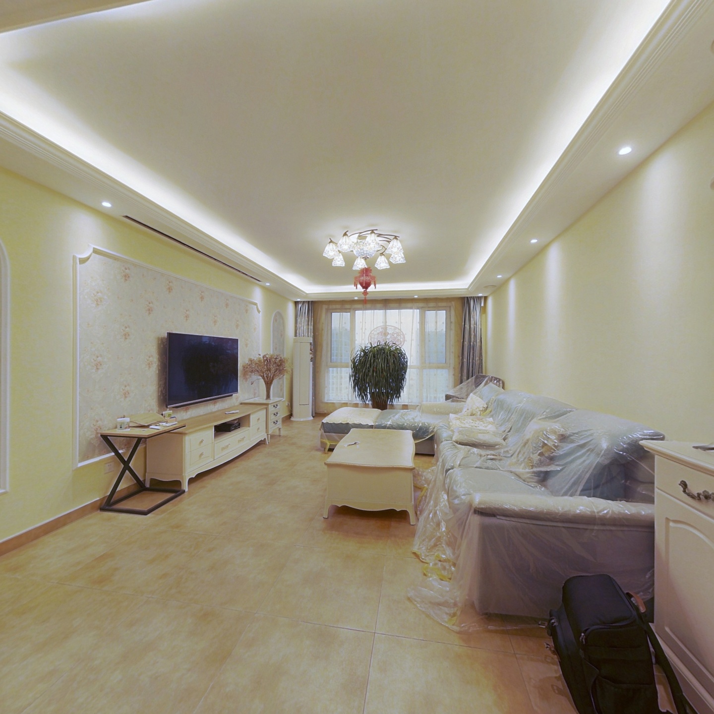 海德园三居室精装修婚房带家具家电