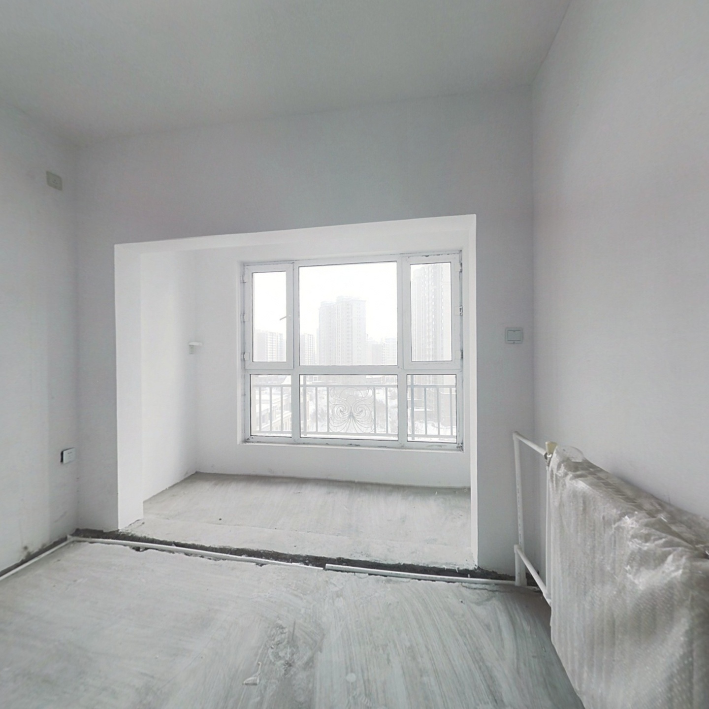 恒大御景湾少见一室一厅户型,毛坯,中间楼层_哈尔滨恒大御景湾二手房1