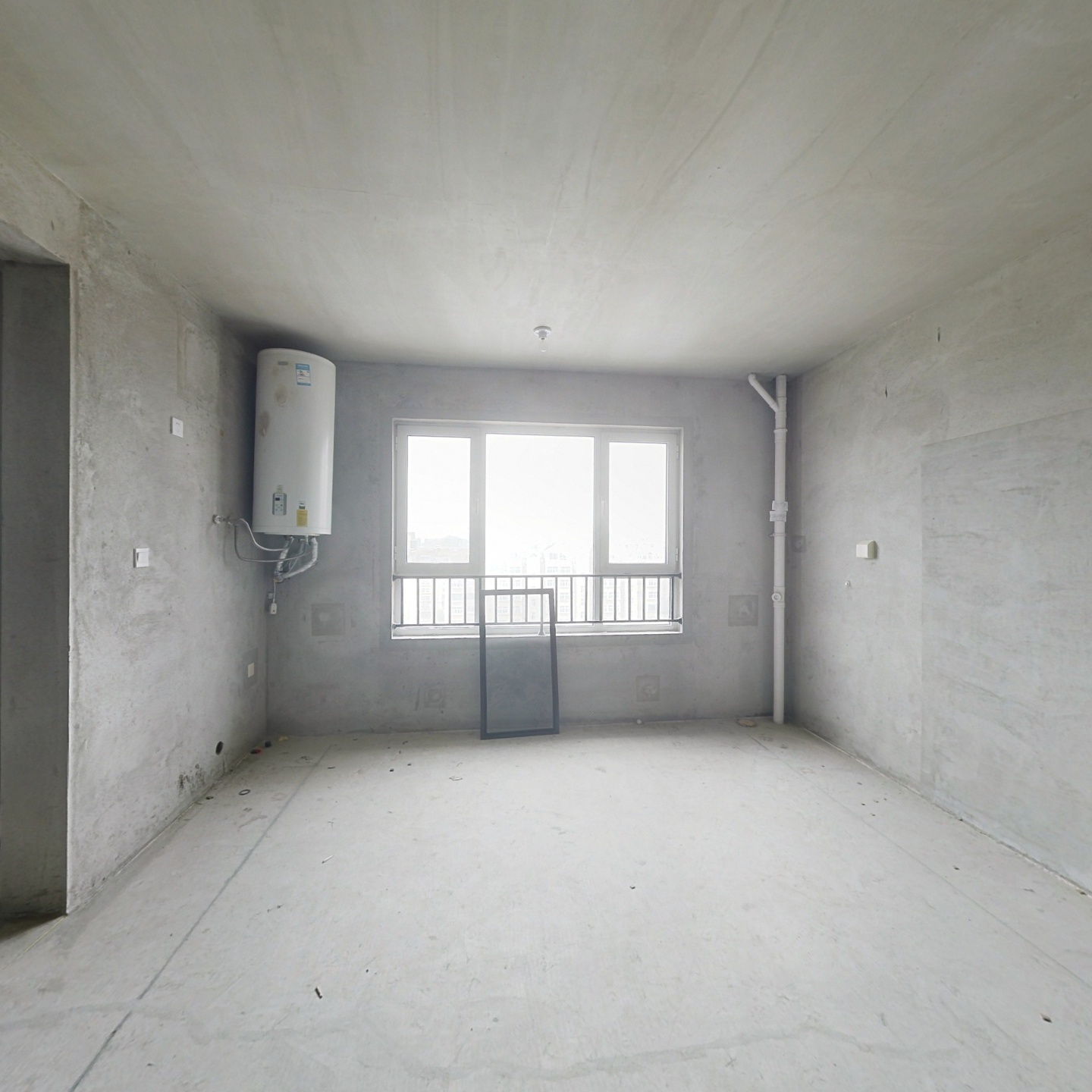 央企保利三居室+包含20平小棚+南北通透+一梯两户电梯