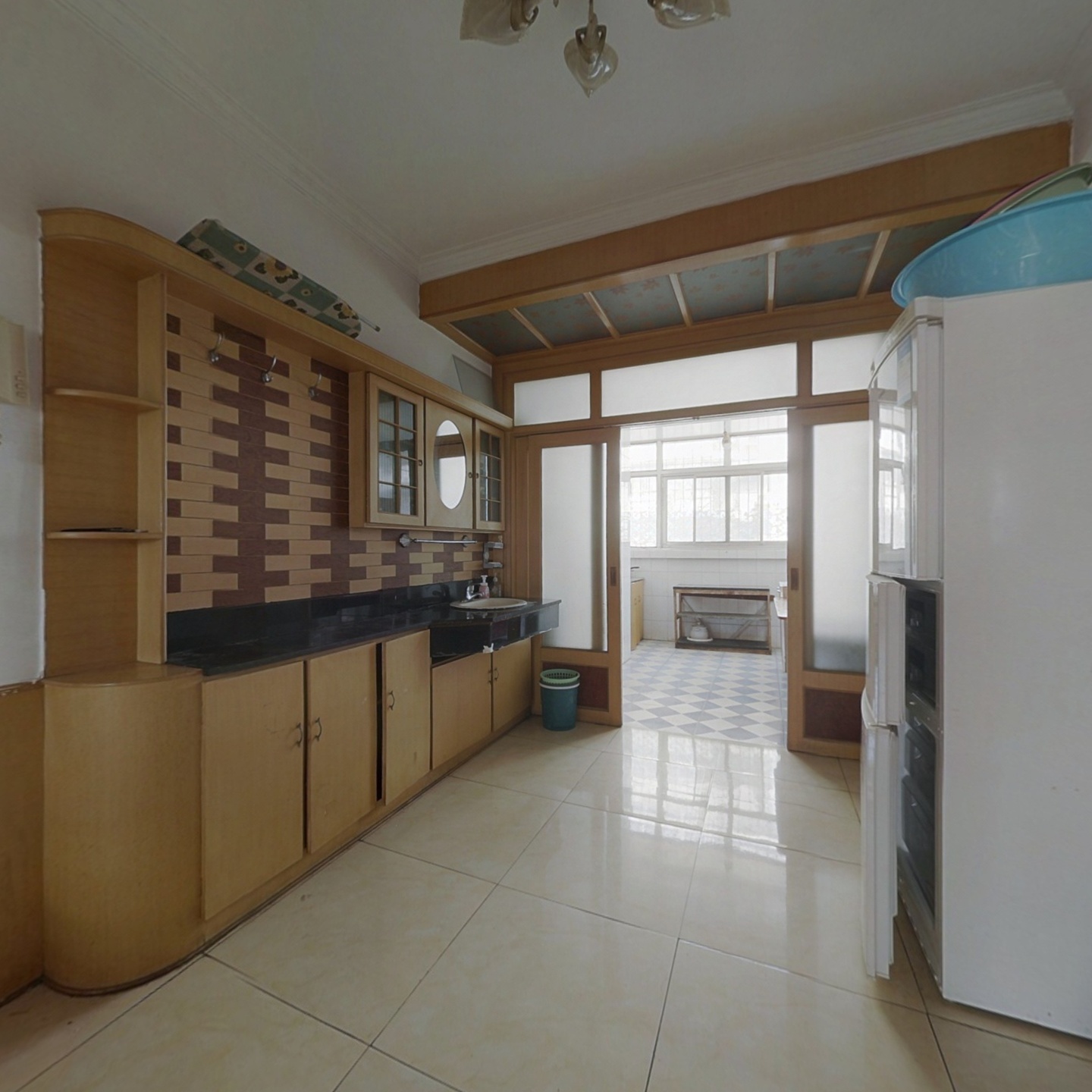 开发区槐林新村小区  地理好  交通便利    税费低