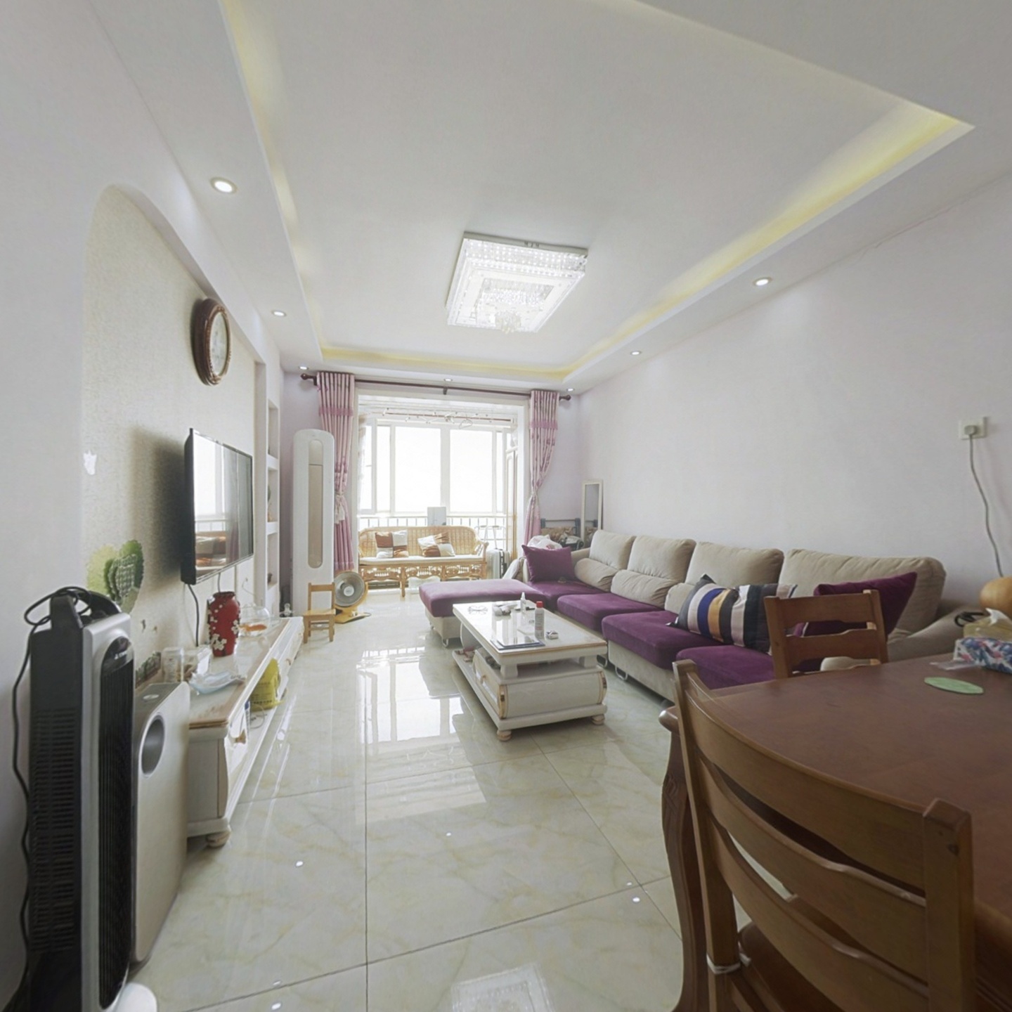 正规一居室 采光好 楼层好视野宽阔