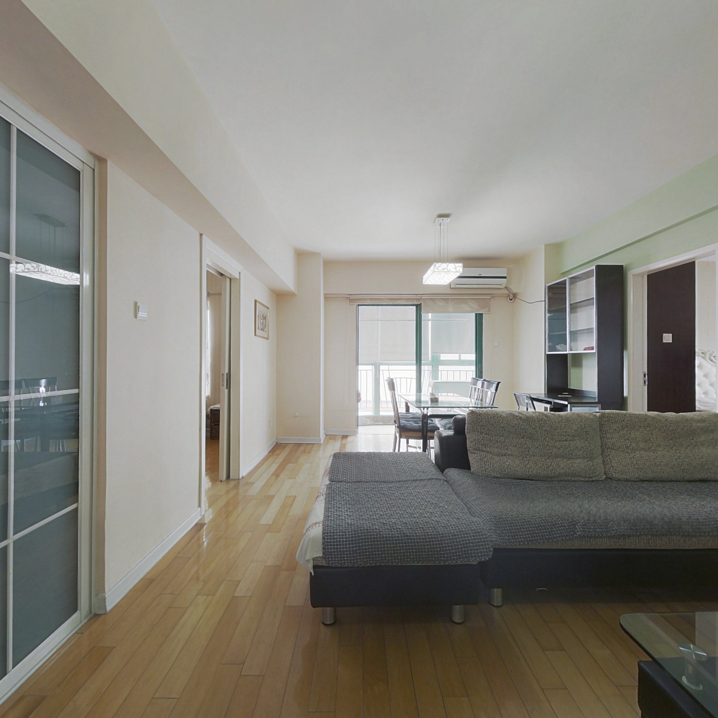 广怡大厦 两居室 户型实用 采光好 环境舒适
