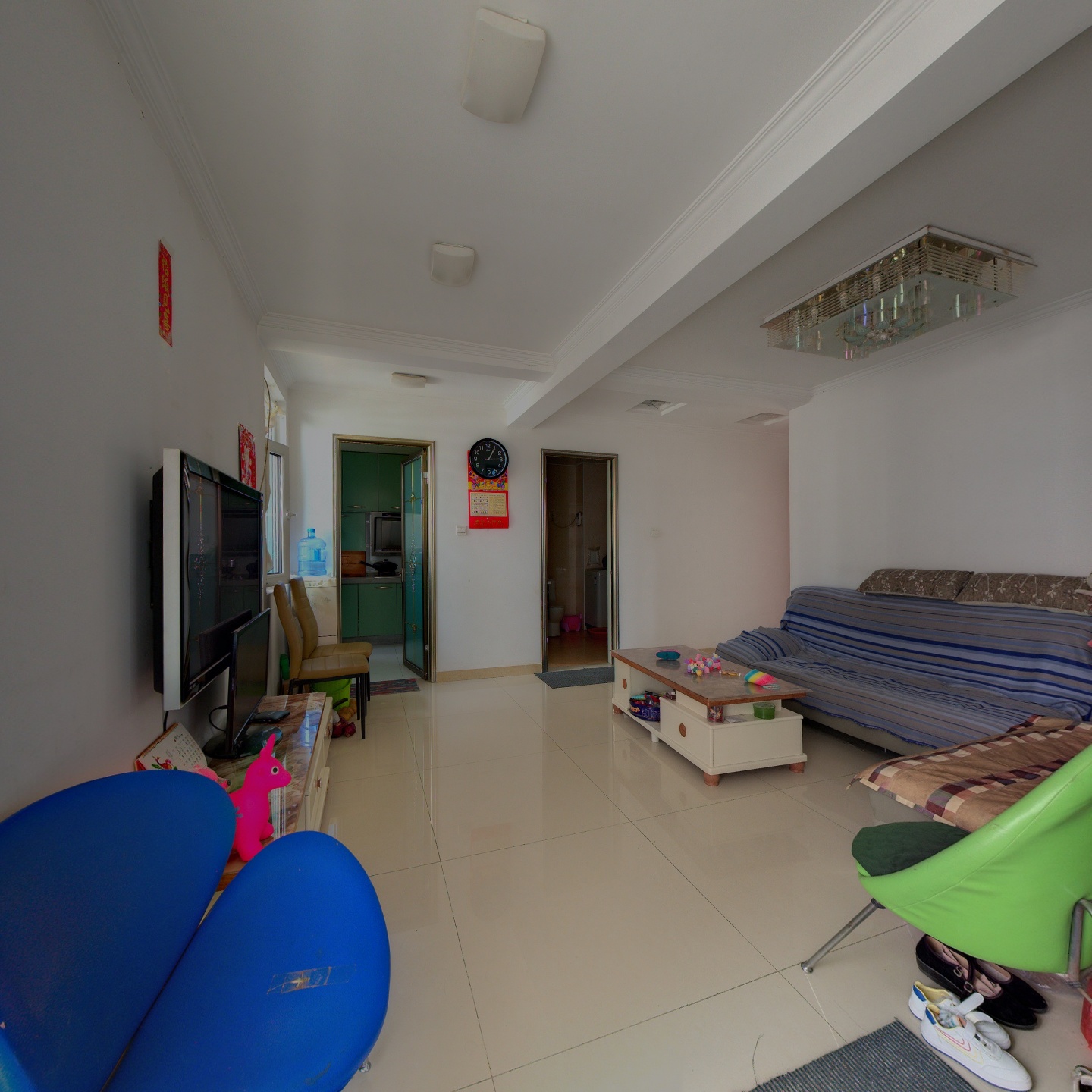 宜佳旺广场旁出行方便， 范阳主路，交通便利，地段优