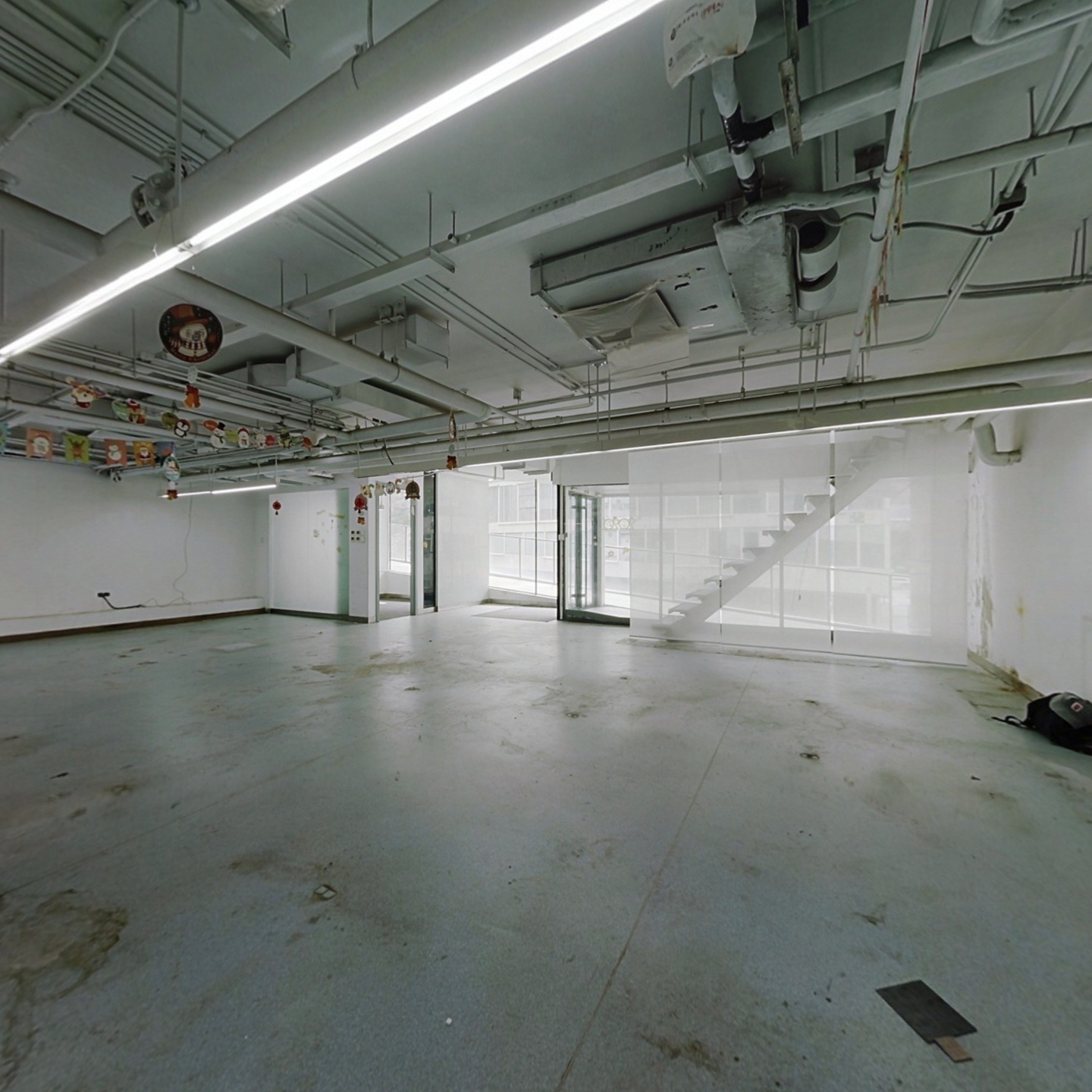 金融街 西派国际公寓 2009年商品房 上下三层