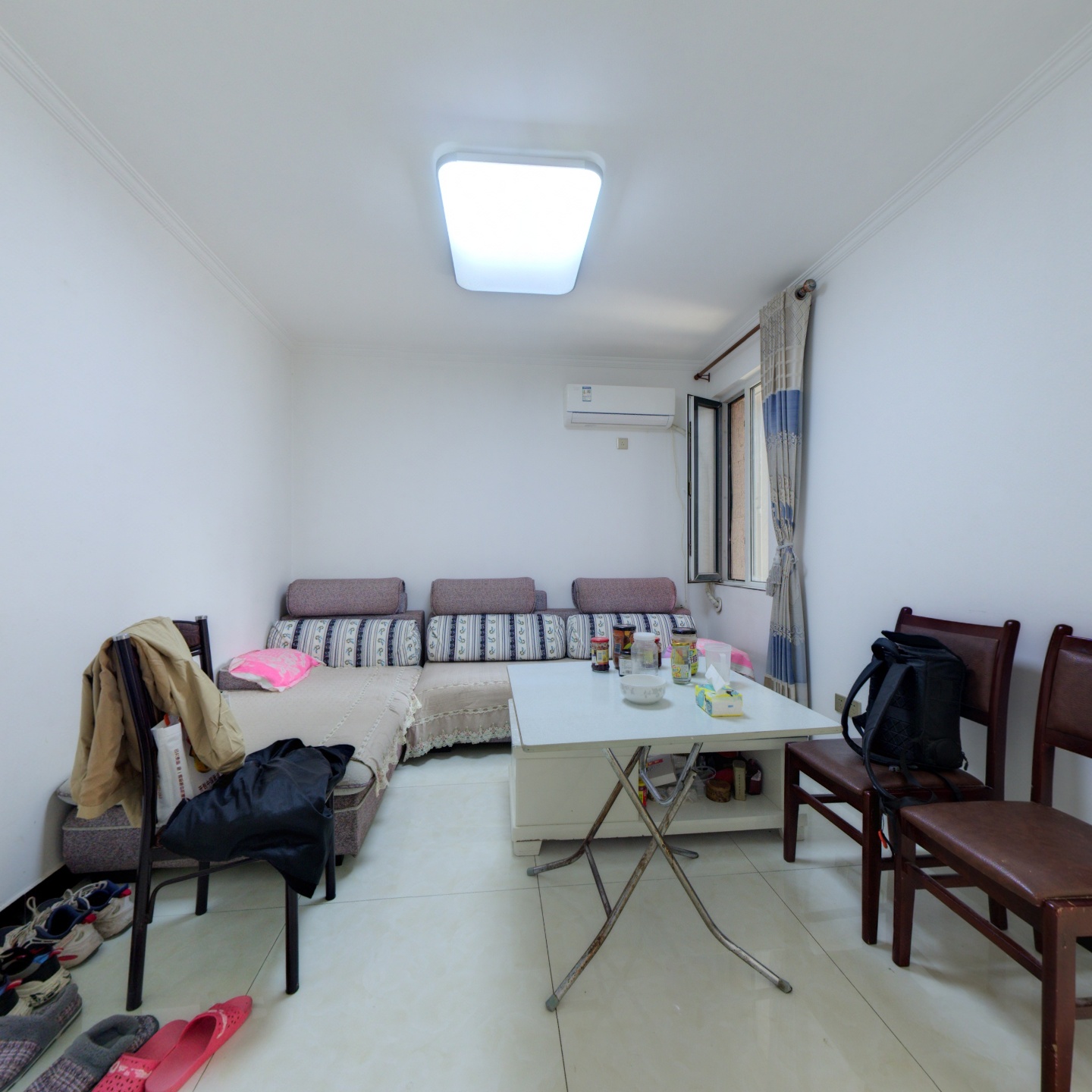 人车分流，就医方便，公园旁，交通便利