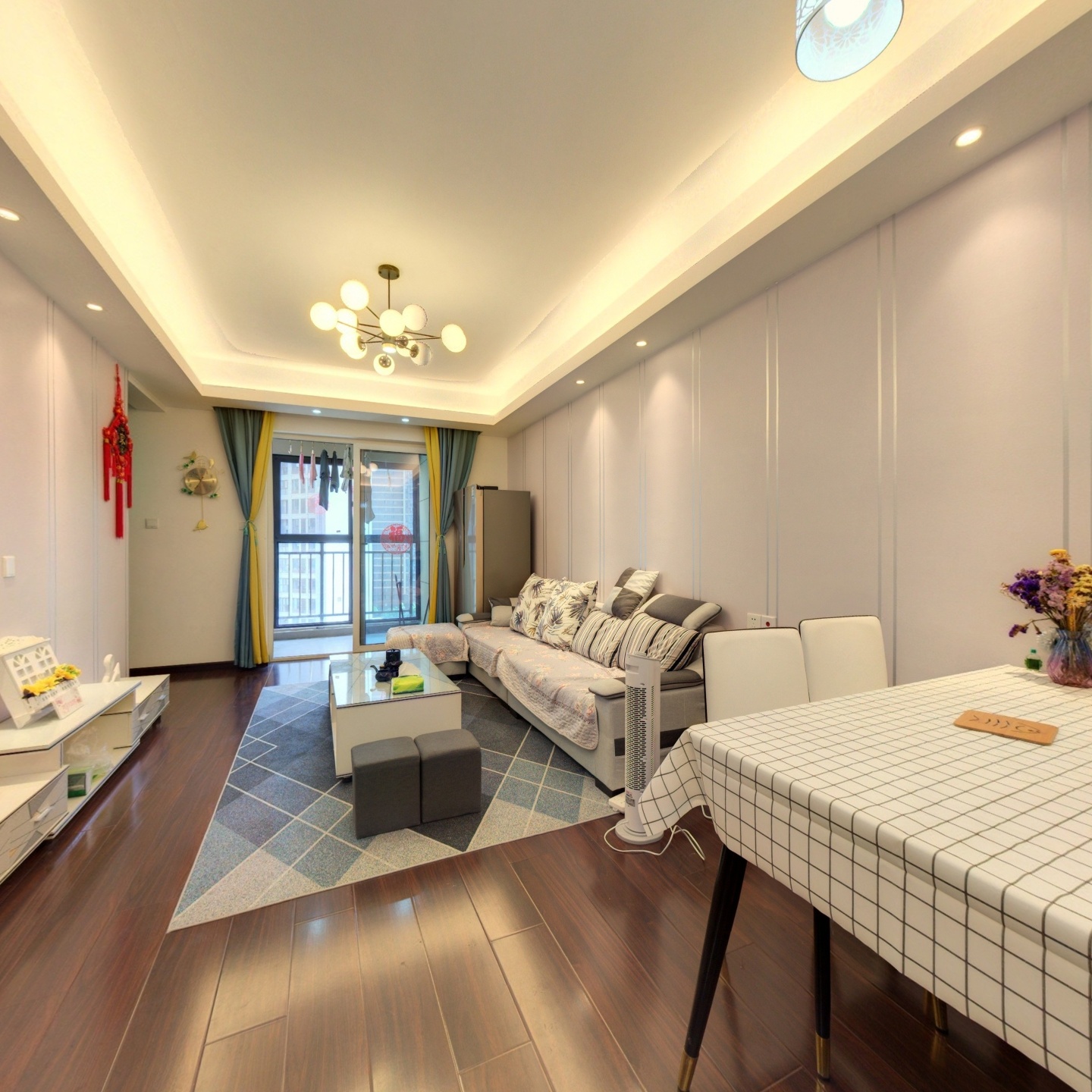 绿地派克公馆精装修拎包入住诚心出售