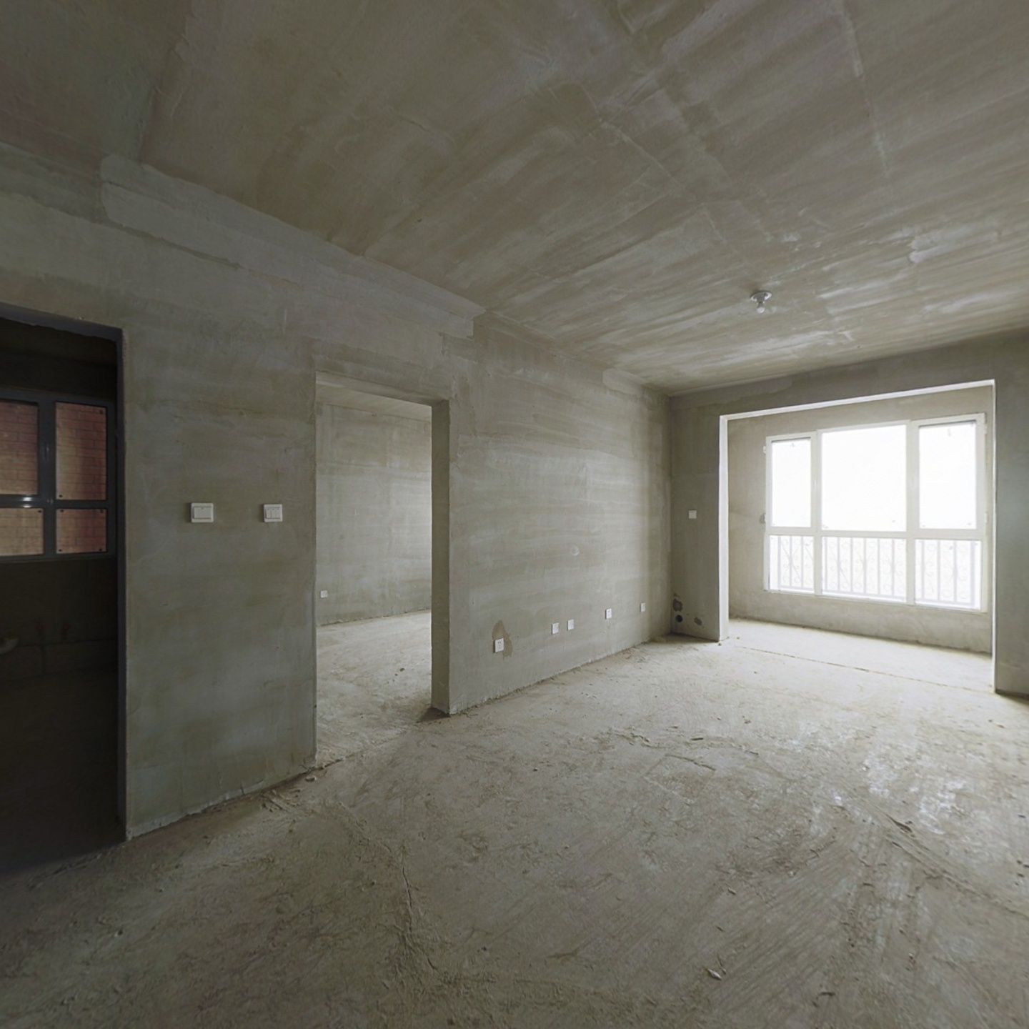 花园式小区，全南两居室出售，没有遮挡