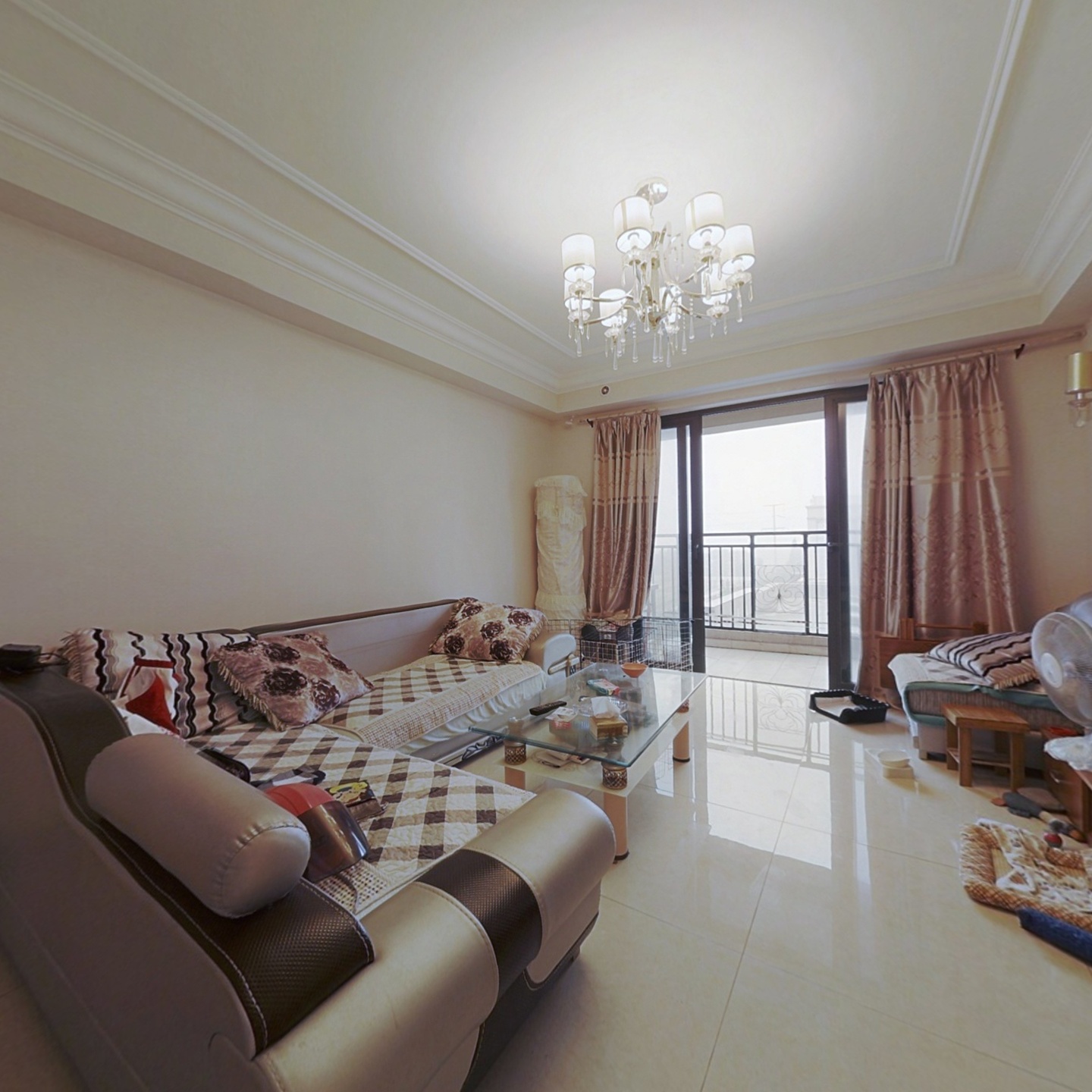 房子快满2年,随时可签,看房子提前联系-苏州张家港恒大雅苑二手房