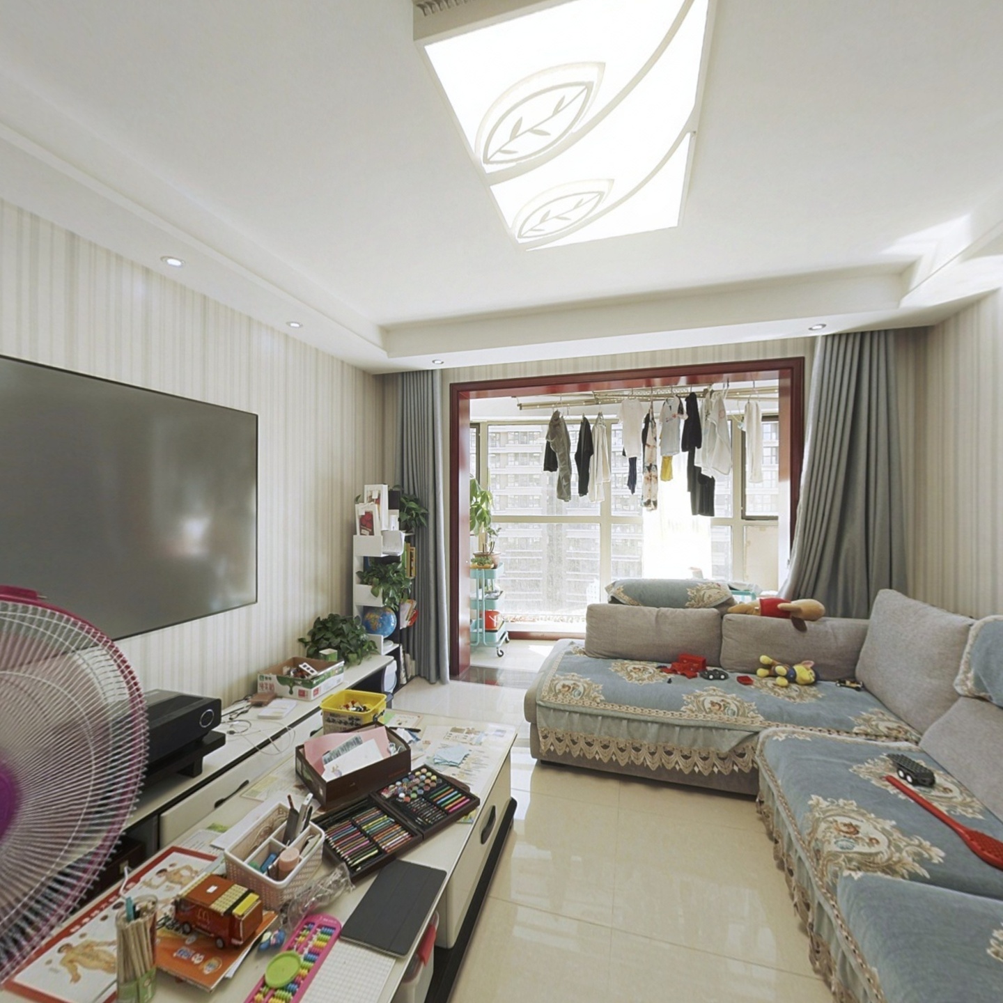 此房精装修。拎包入住。节省您的装修时间成本