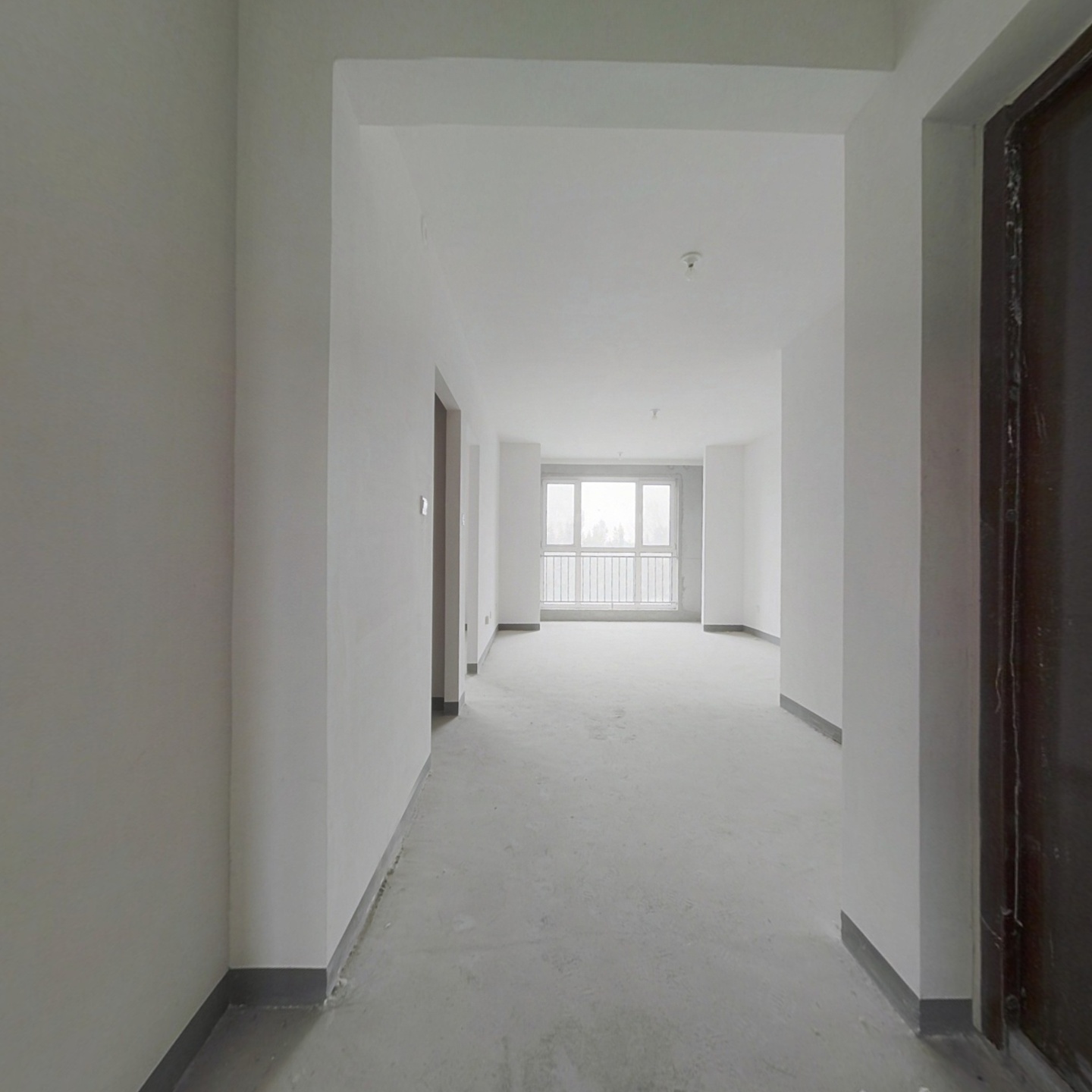 龙湾城亿雅园 电梯洋房南北通透 百变三居室