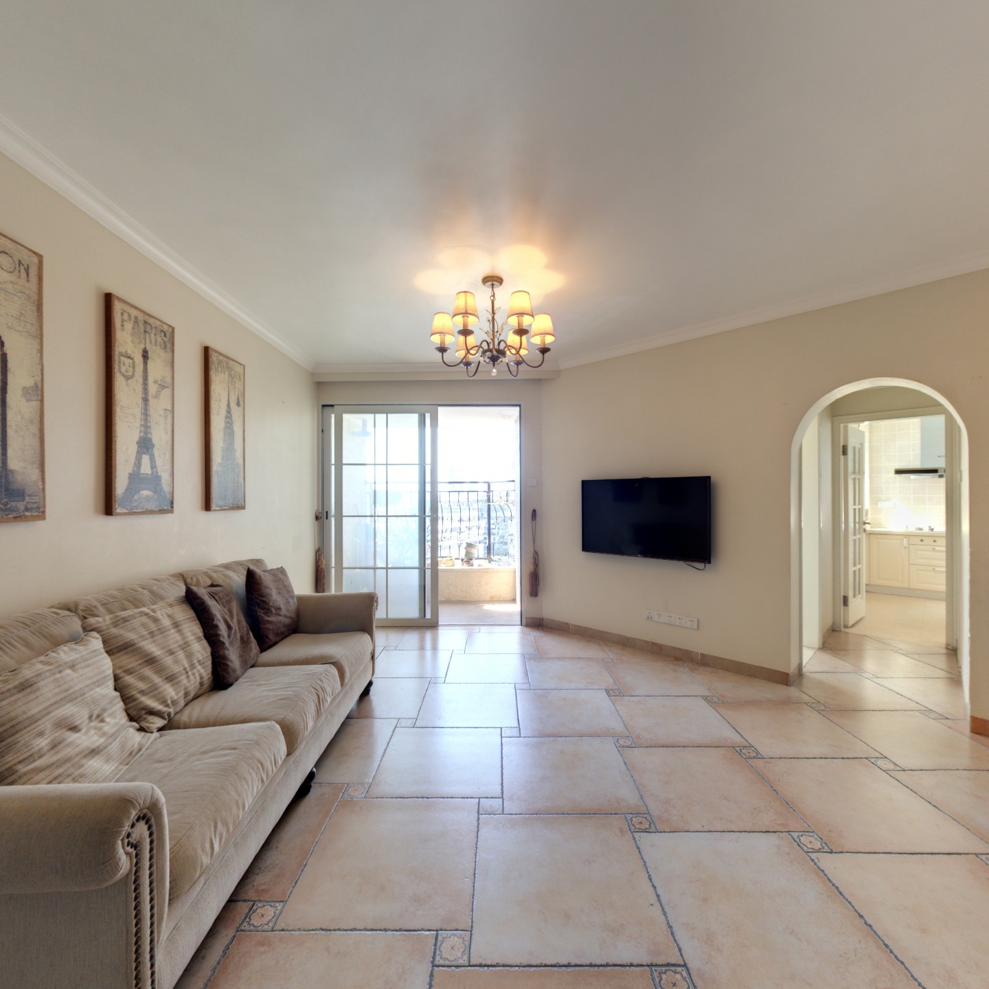 南向复式五房 精装修保养好 可直接拎包入住 深圳南山区蛇口华彩花园二手房 深圳链家