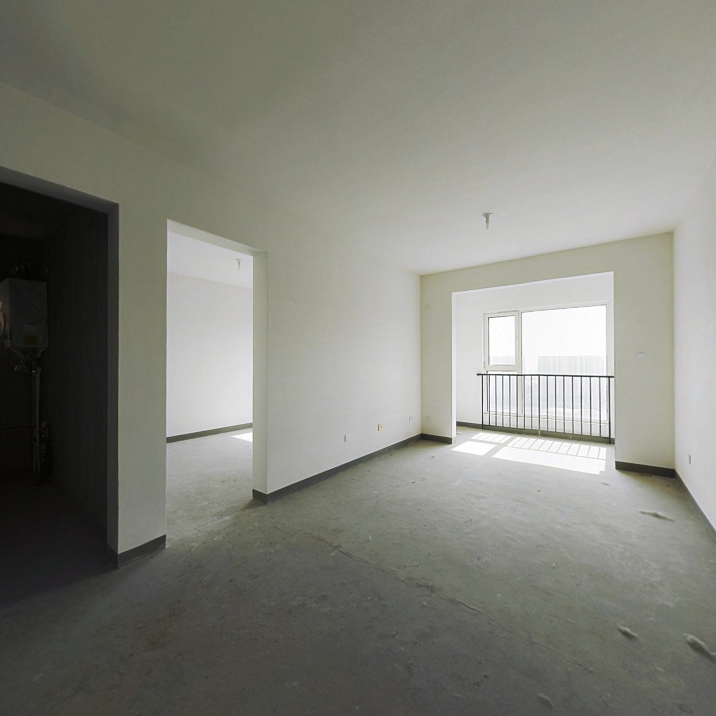 靠谱出售~~K2狮子城南向二居室