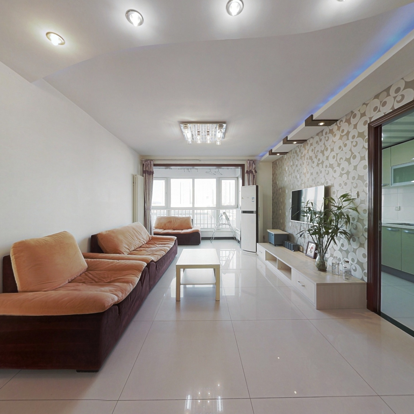 南北通透精装修交通方便两梯四户