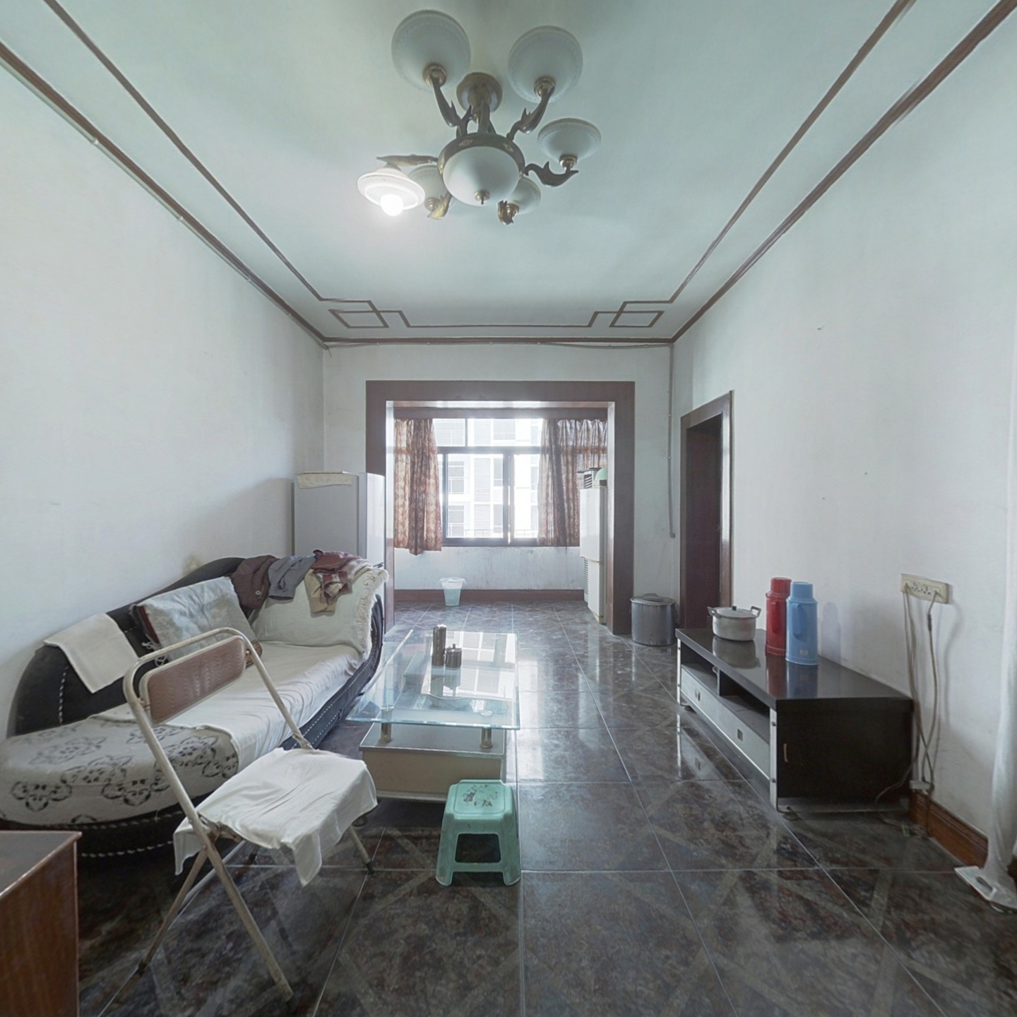 老房子,步梯房 ,配套完善,出行方便,预约看房-重庆工人村43号二手房