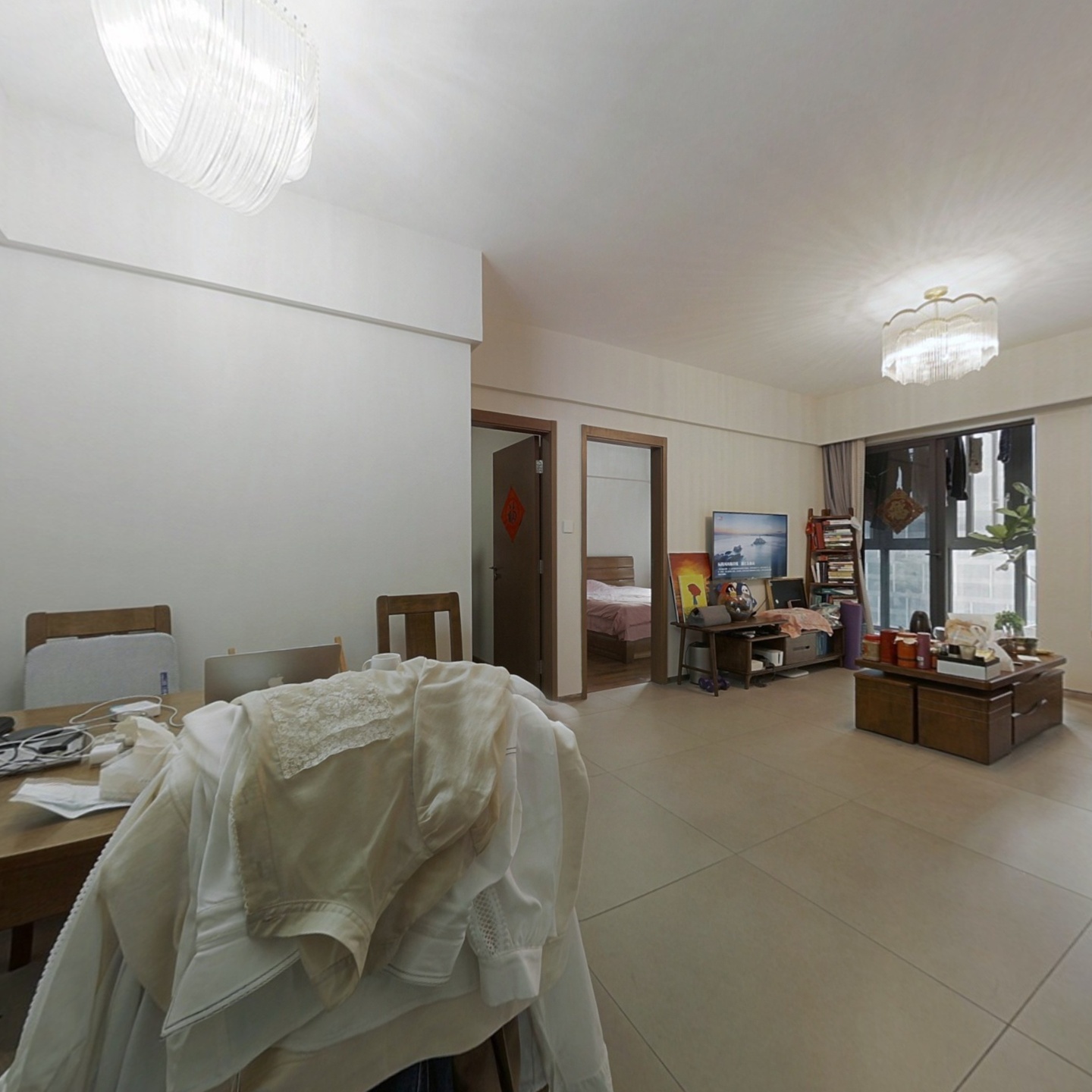 珠江新城中区 高层实用两房 保养好 业主诚售 看房方便