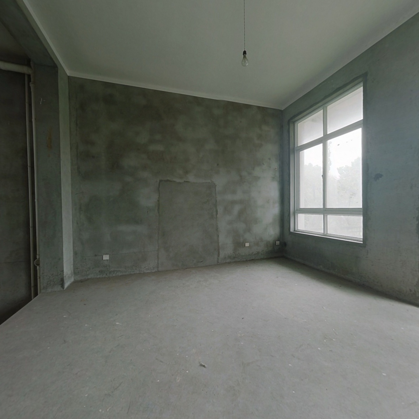 三联排西边套 自带地下室 毛坯房随意装修 有钥匙 上海松江莘闵别墅丽水华庭二手房 上海链家