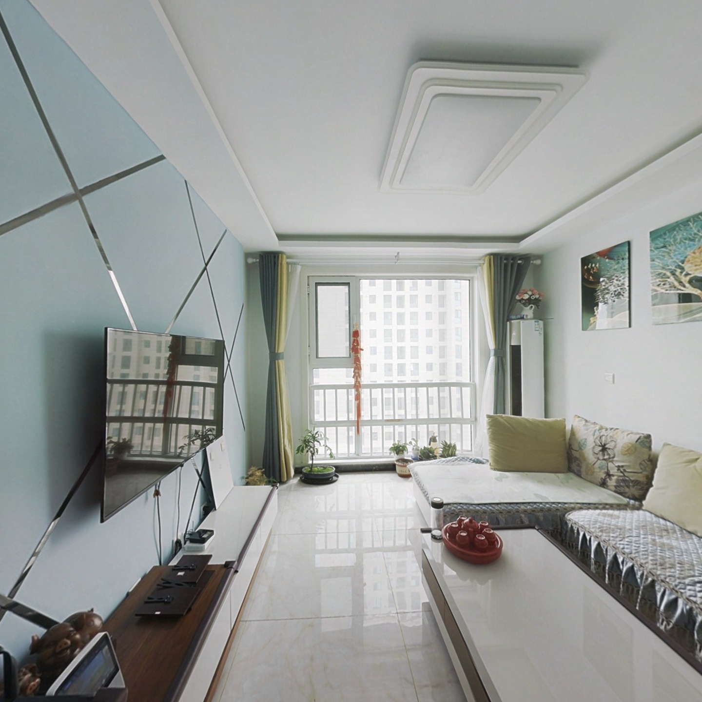 卓悦城北京未 精装复式 两室两厅一卫