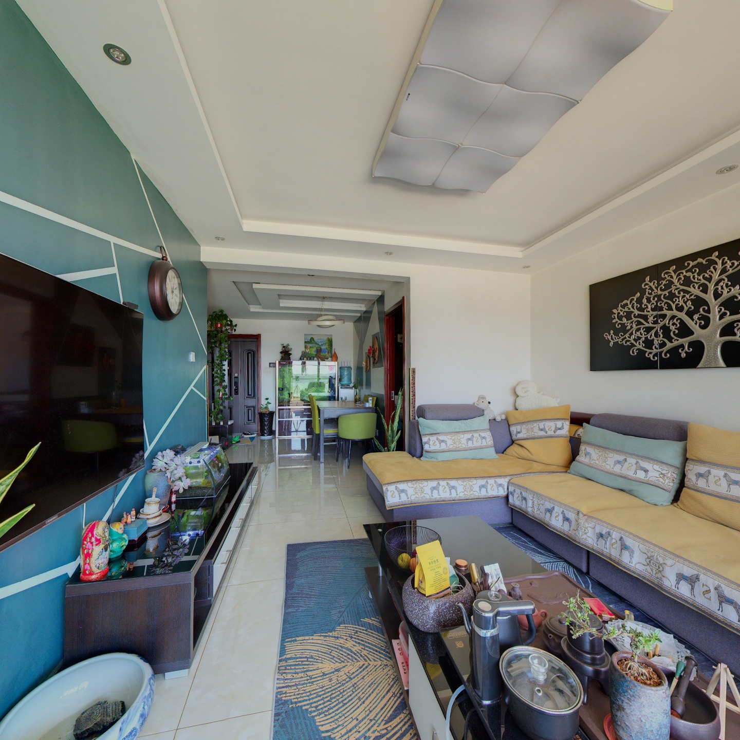 开发区君临天下御景园 全南两居室