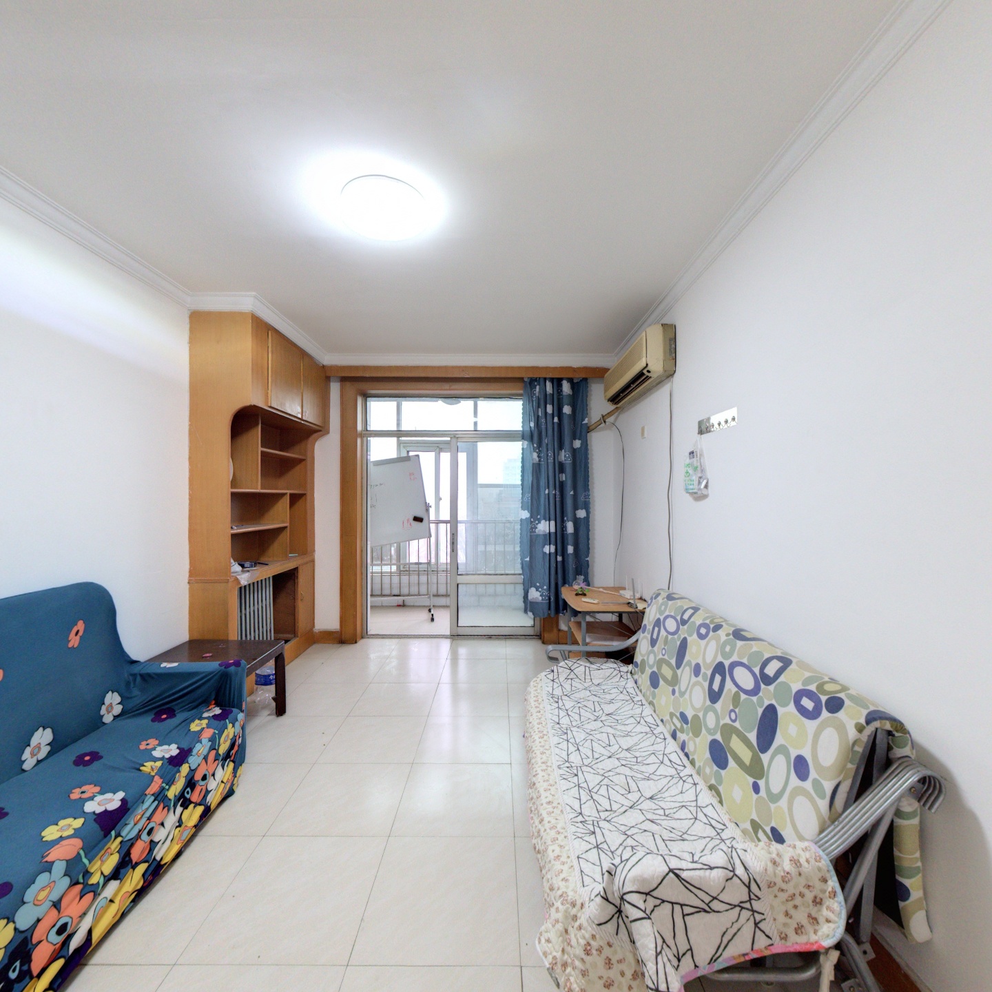 此房满五唯一，一梯两户南北通透