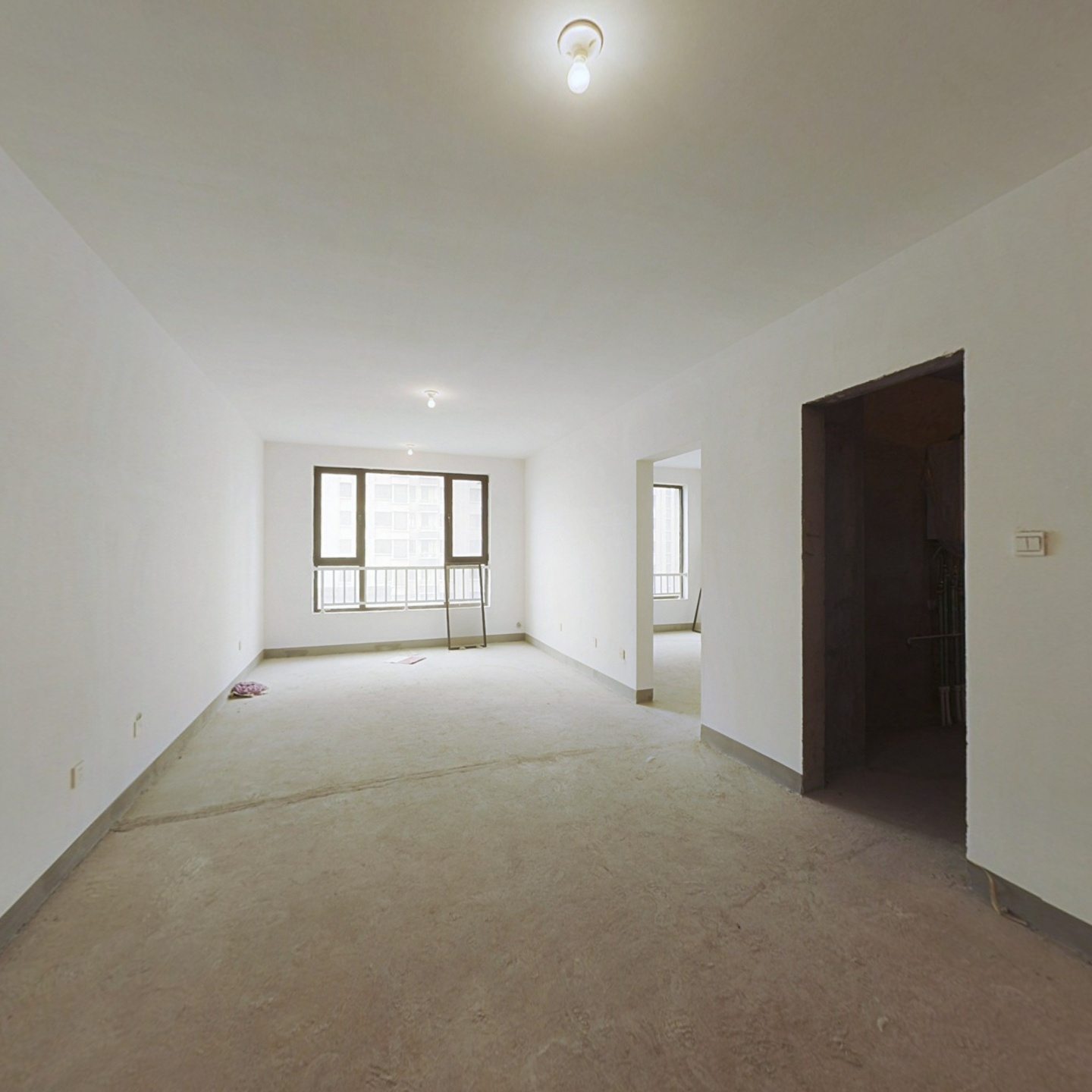 鸿坤理想湾全南2居，价格便宜，看房预约