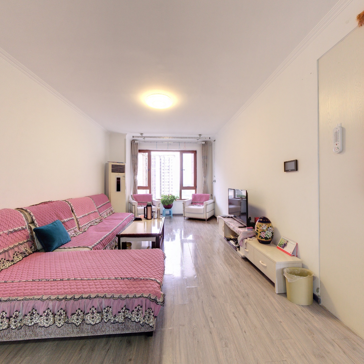 房为南北通透格局，明厨明卫，舒适，全天无遮挡