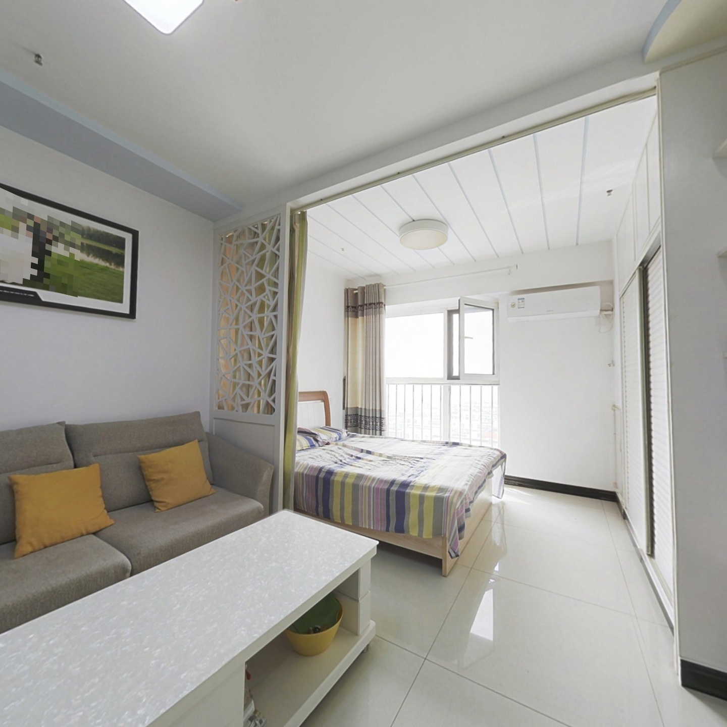 集中供暖跃层户型 拎包入住 业主诚意出售