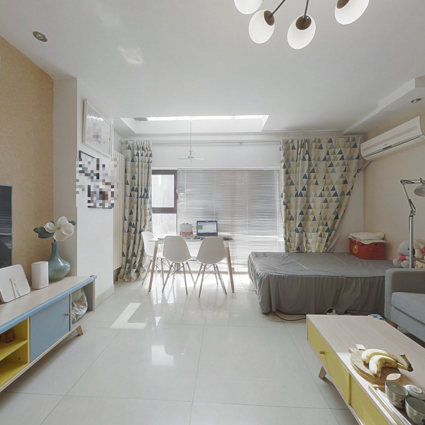 新生活家园精装两居室上下两层使用空间大