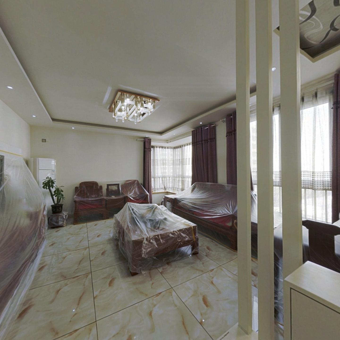 小区空中花园设计小区环境好  户型南北通透三居室