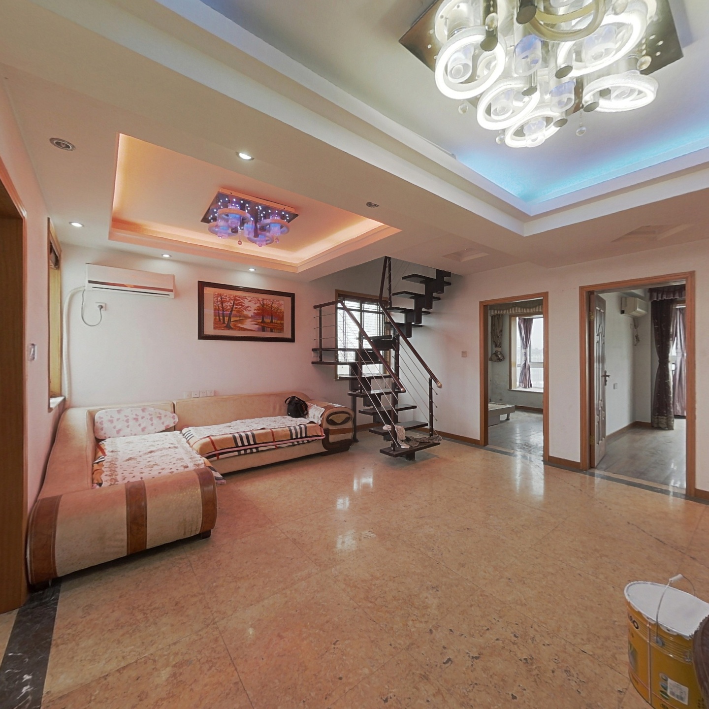 清林闲庭6阁楼三房带露台可种花草养宠物