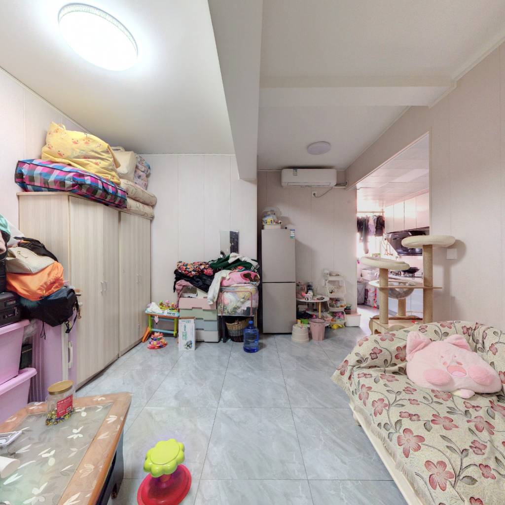 江北区 儿童公园旁 正规一室一厅 精装修 业主诚心出售
